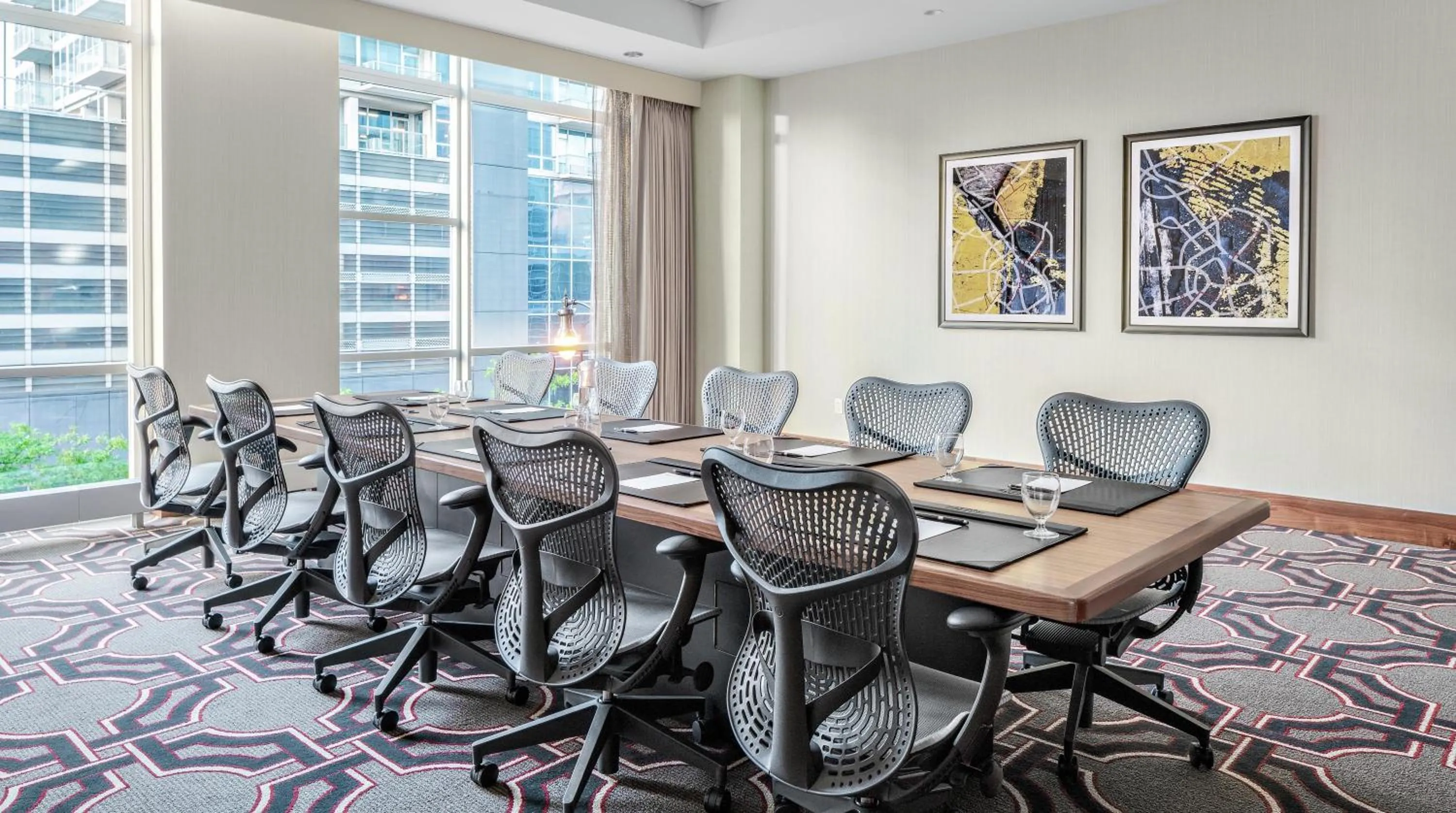 Meeting/conference room in Hilton Garden Inn Chicago McCormick Place