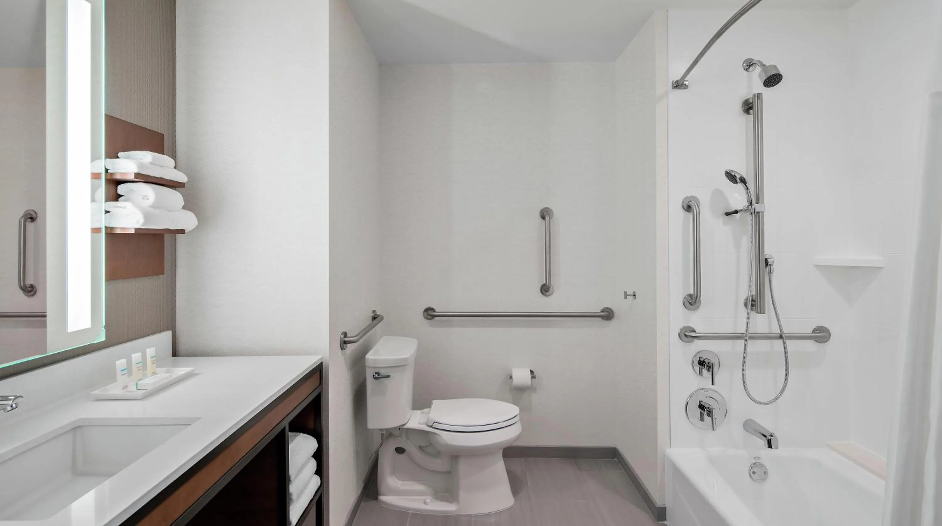 Bathroom in Hilton Garden Inn Chicago McCormick Place