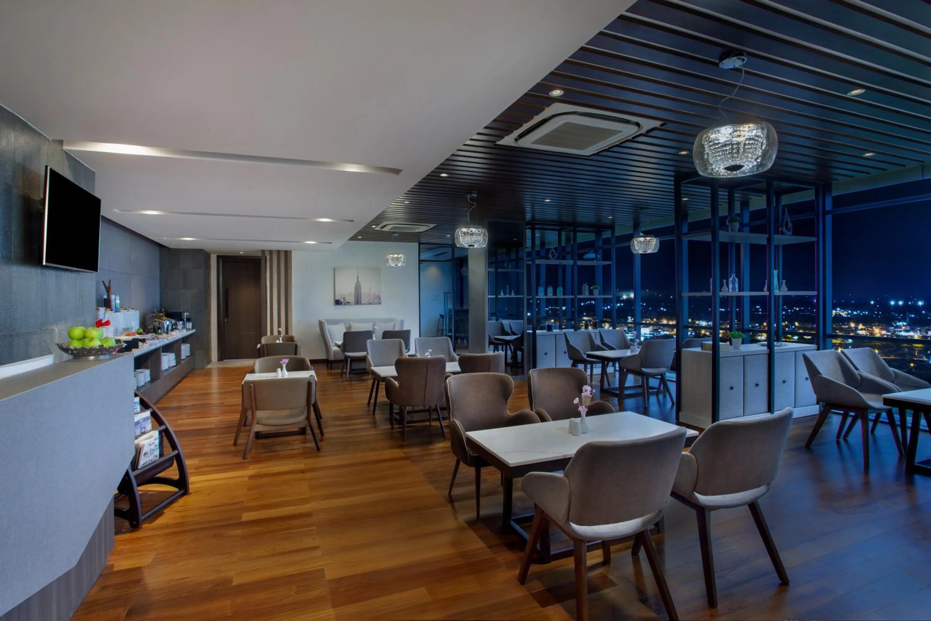 Restaurant/places to eat in Wyndham Opi Hotel Palembang