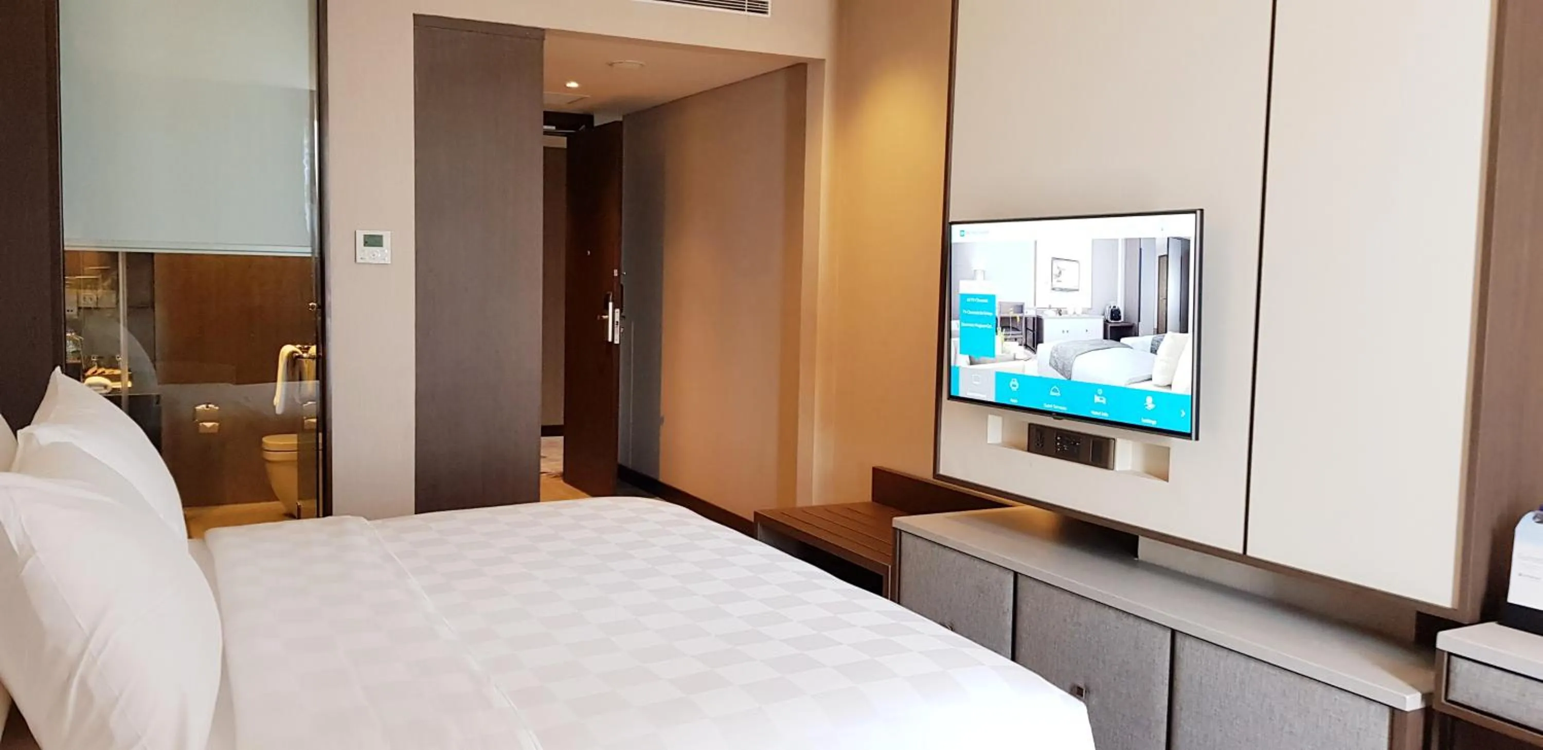 Bed in Wyndham Opi Hotel Palembang