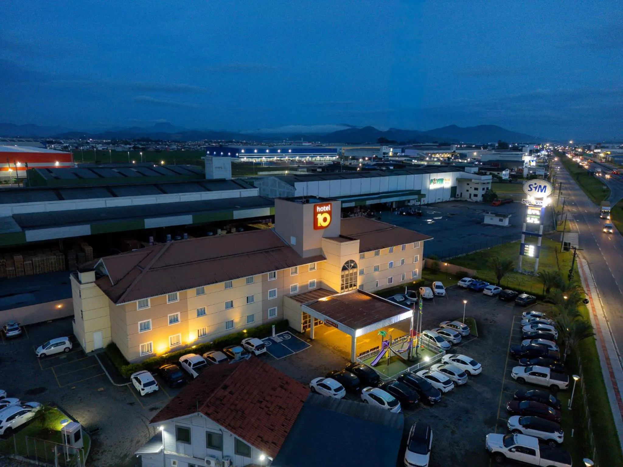 Night in Hotel 10 Itajai/Navegantes