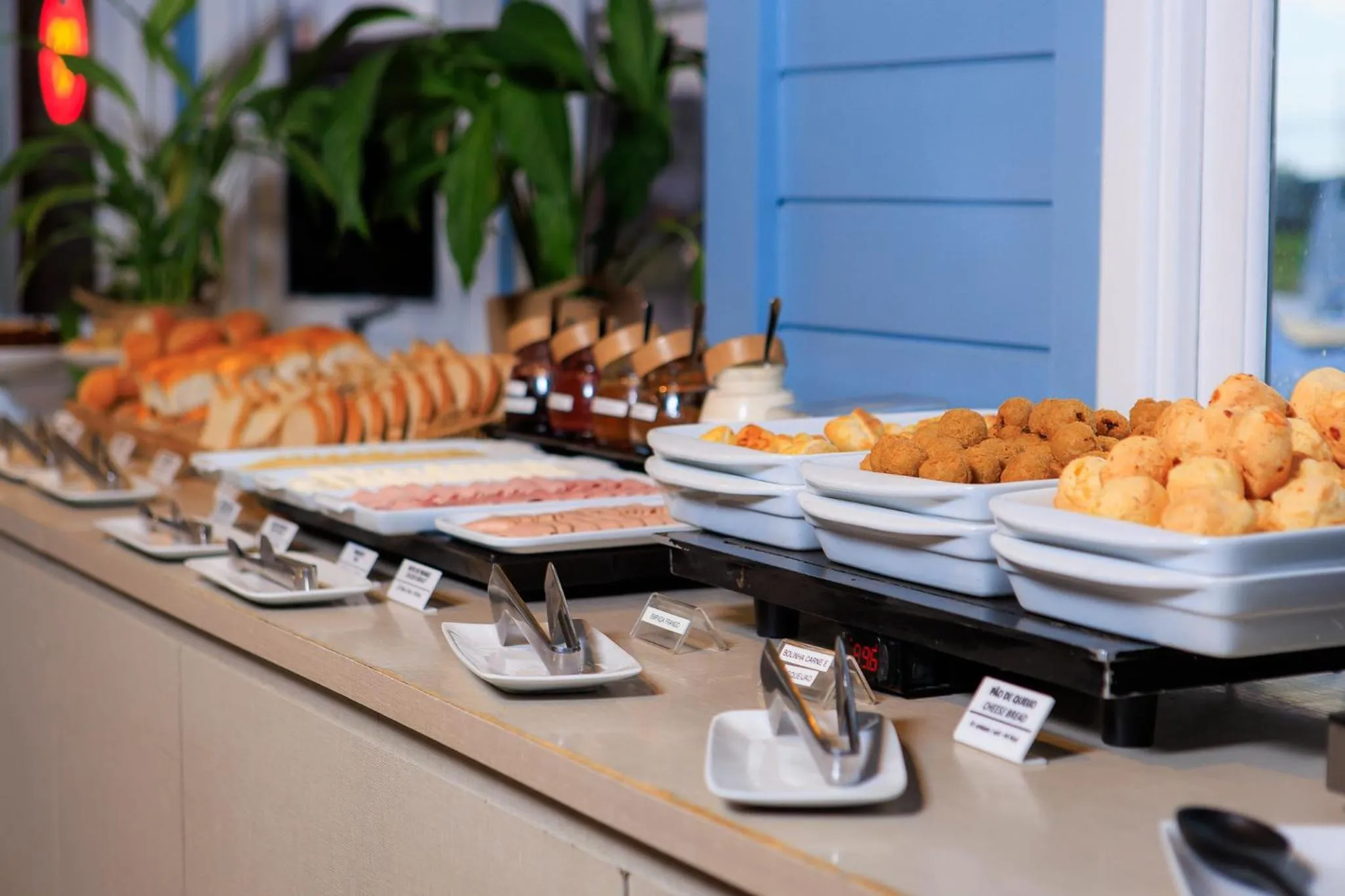 Food in Hotel 10 Itajai/Navegantes