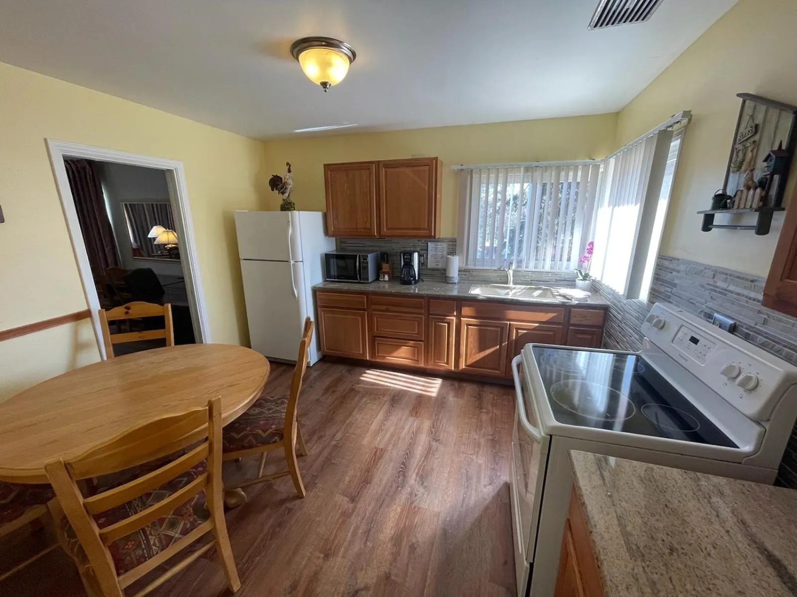 Rainbow Lodge and Inn