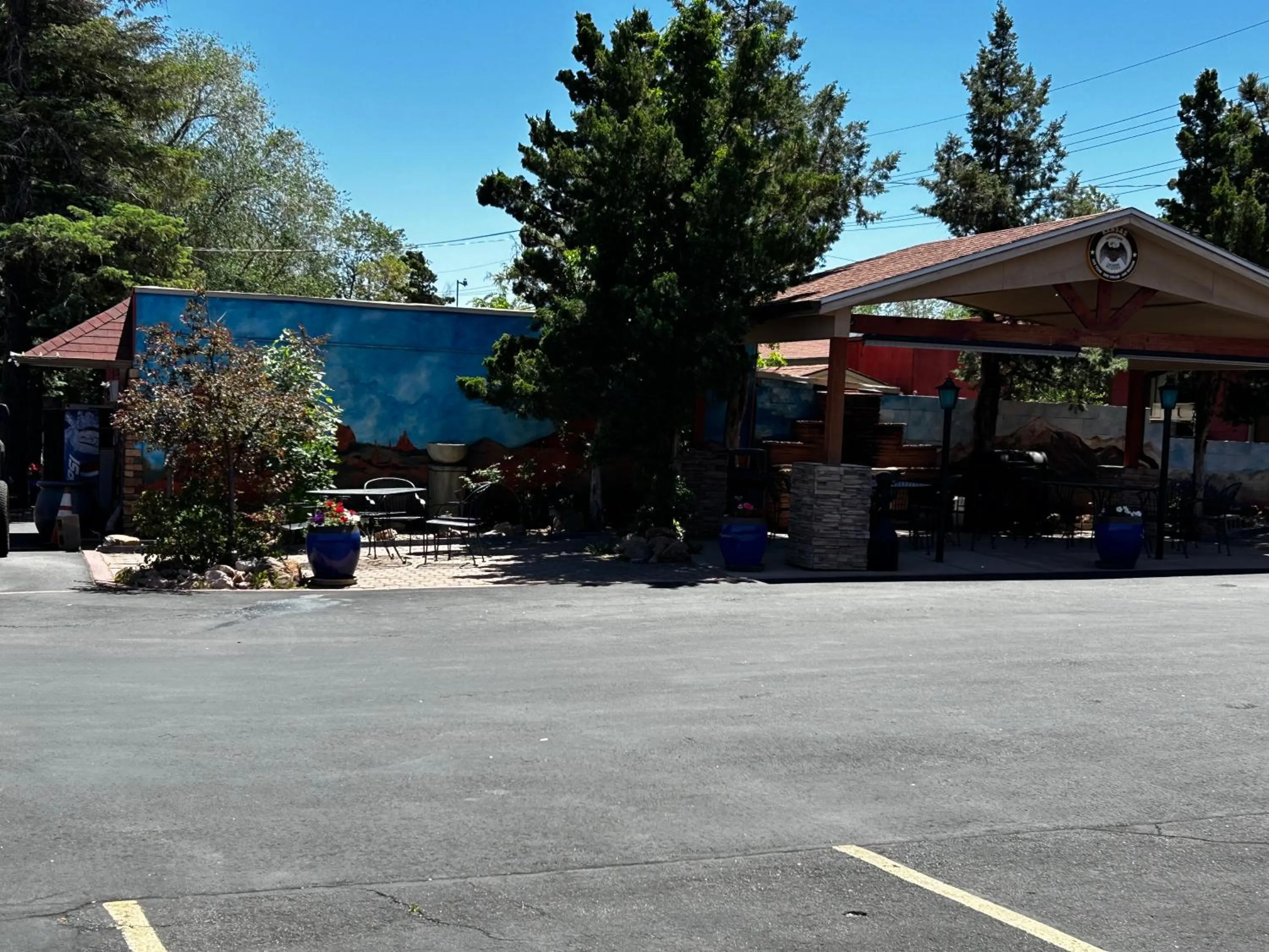 Rainbow Lodge and Inn