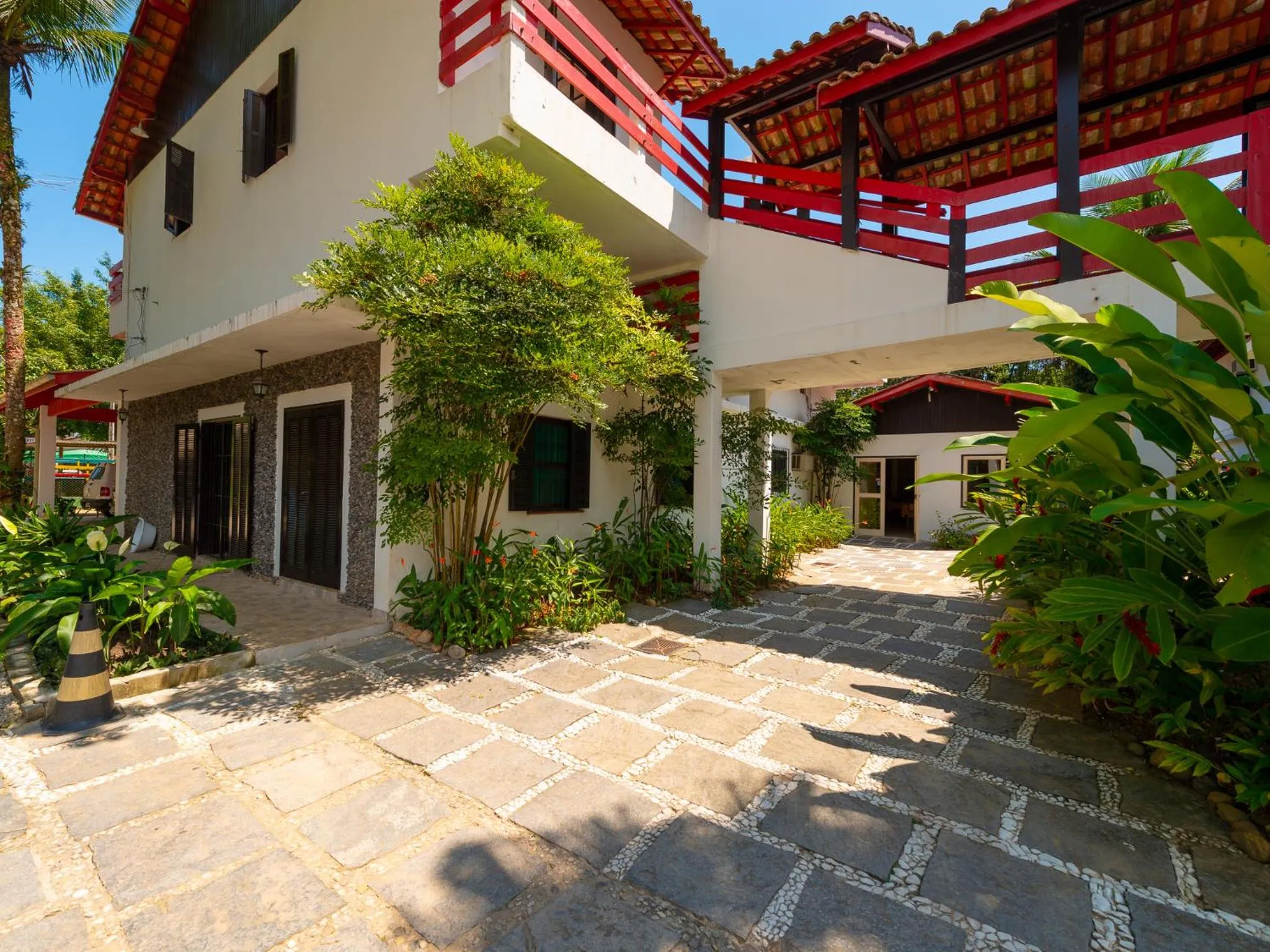 Property building in Hotel Saveiros