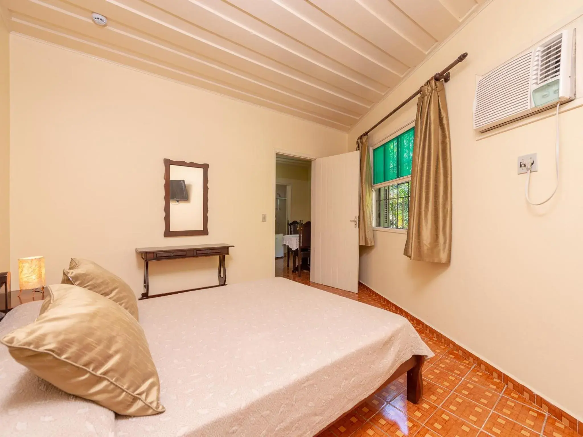 Family Room in Hotel Saveiros Family Room in Hotel Saveiros