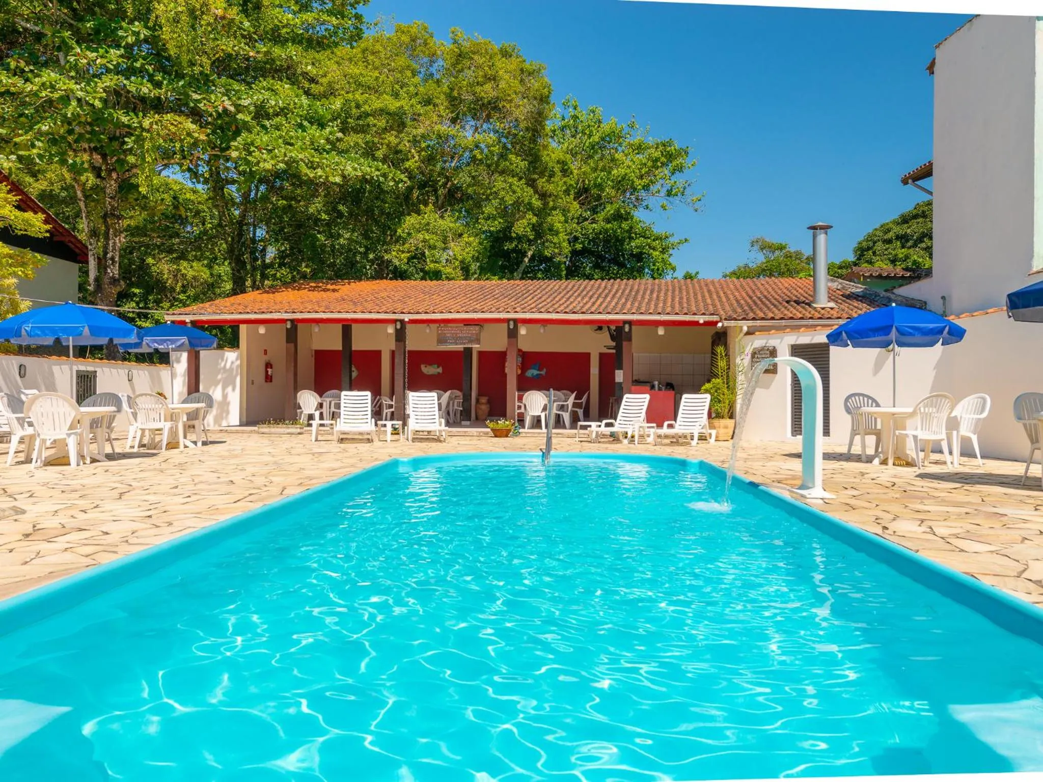 Pool view in Hotel Saveiros