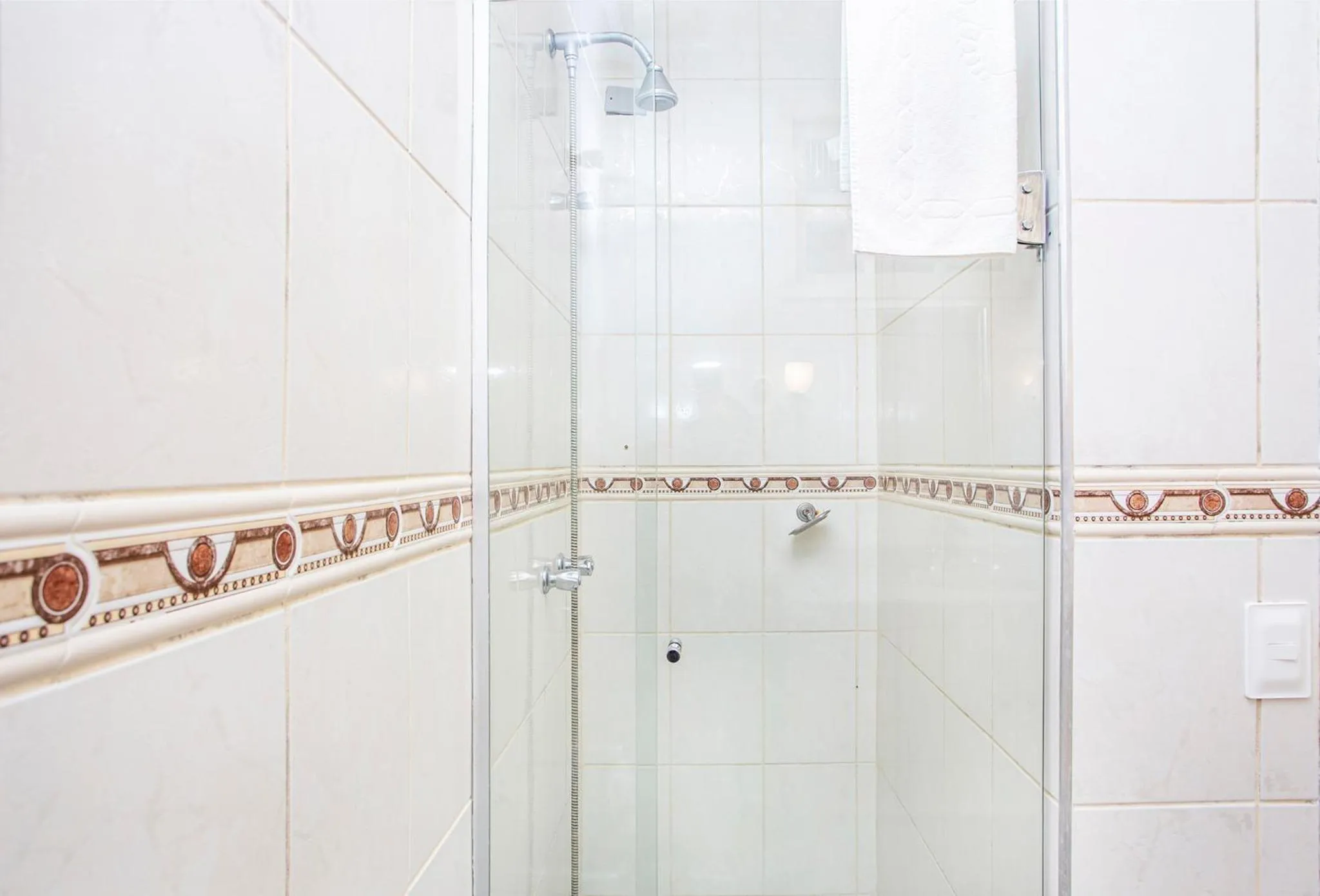 Shower in Hotel Saveiros