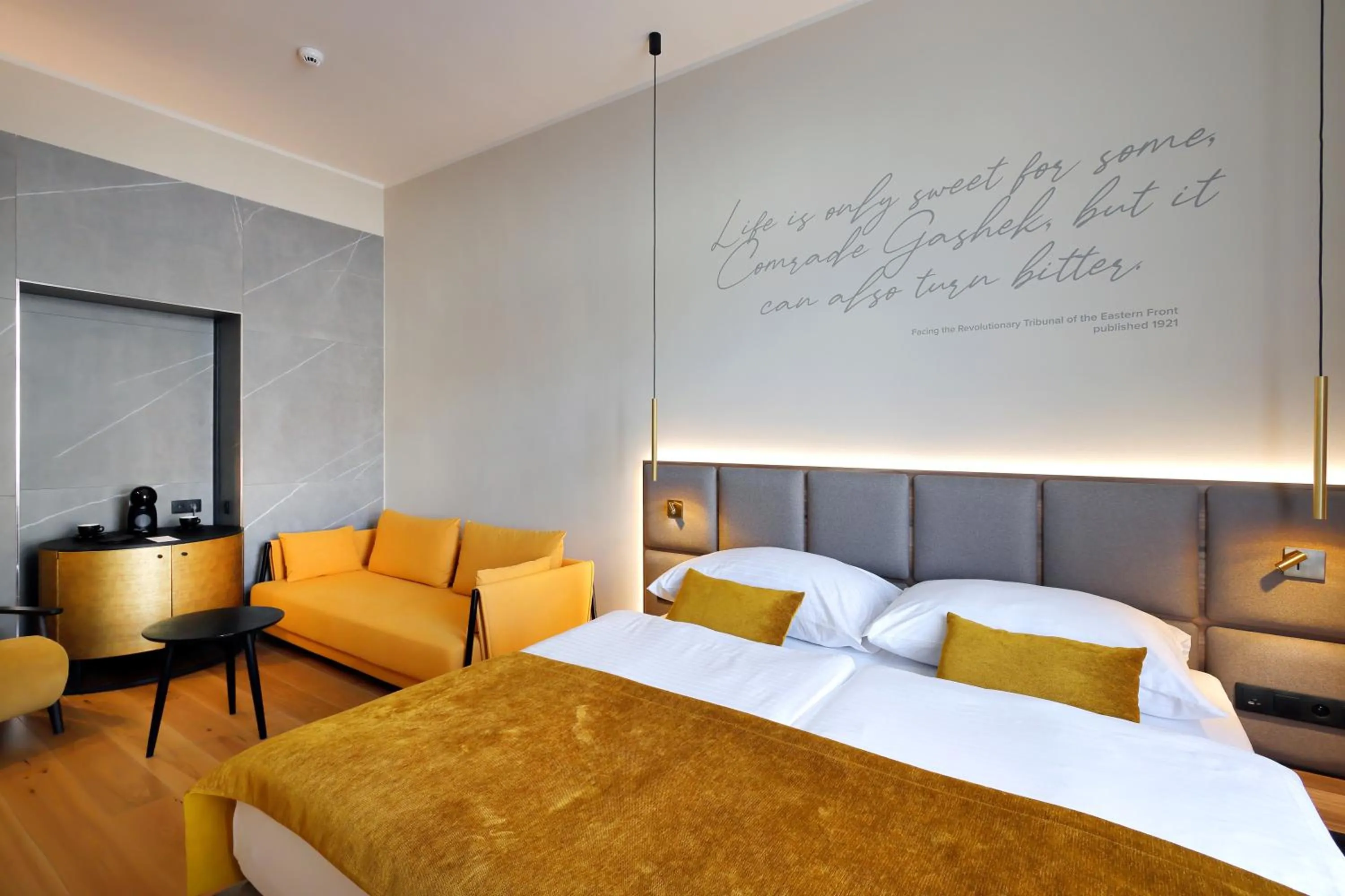 Bedroom, Bed in Hotel Prokop Square