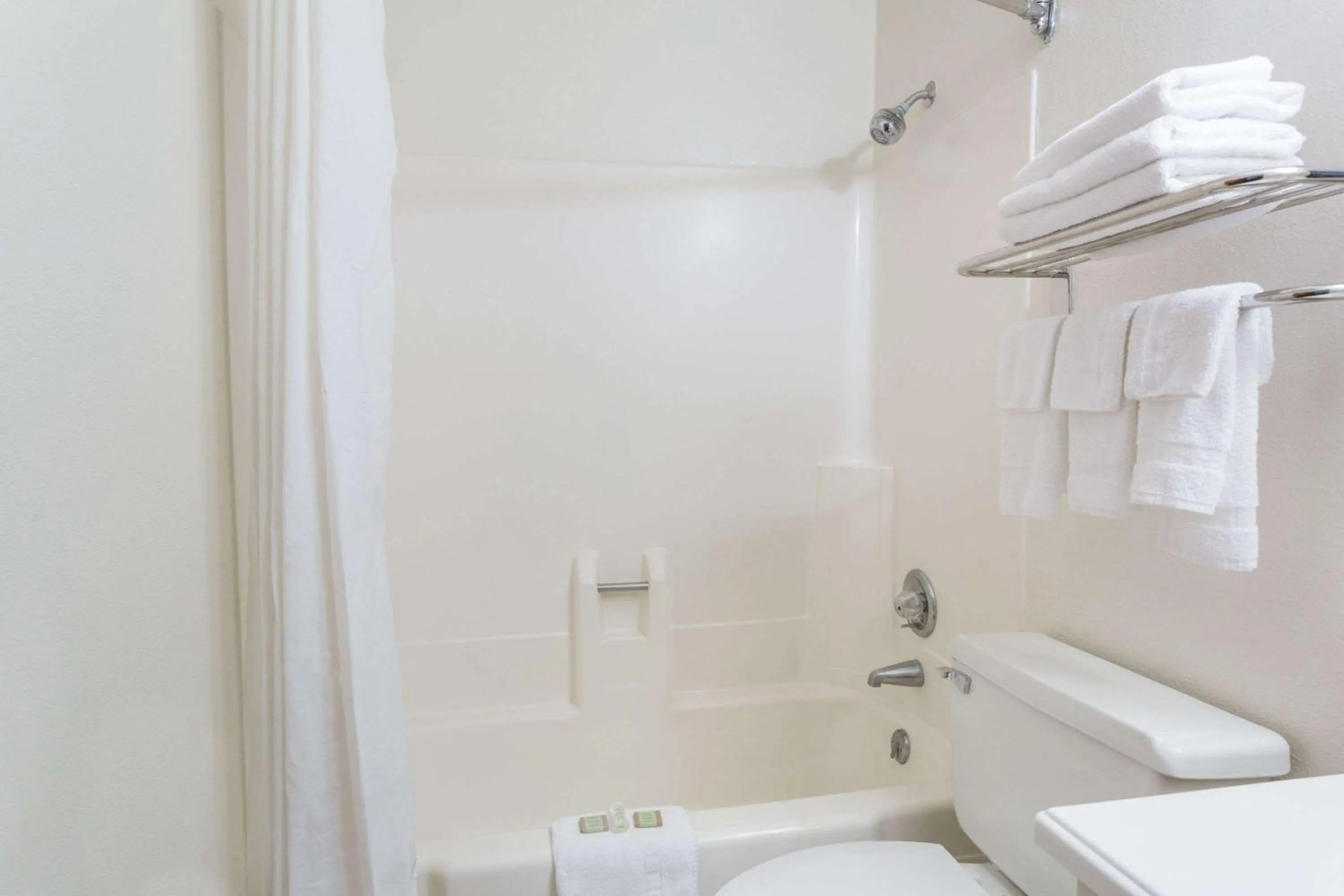 Bathroom in Super 8 by Wyndham Colorado Springs/Chestnut Street