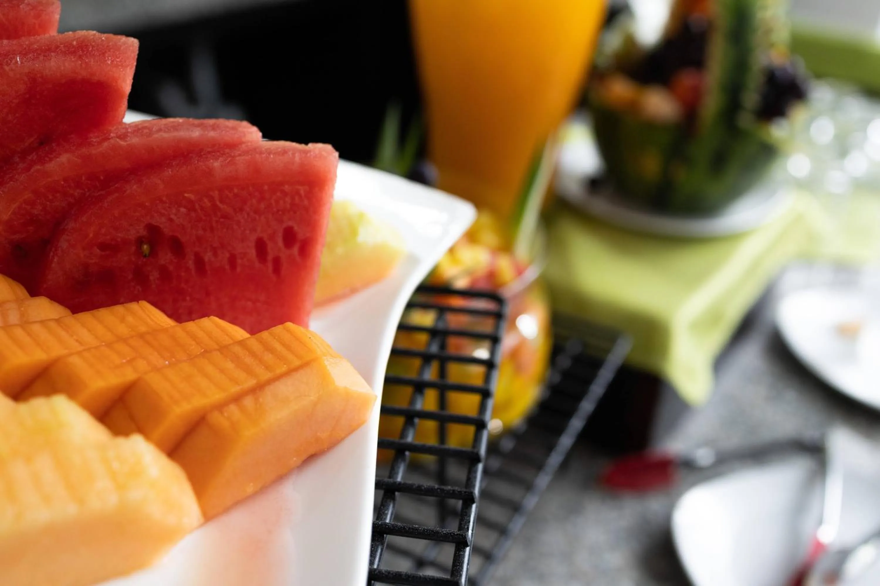 Hotel Regency Suites La Feria