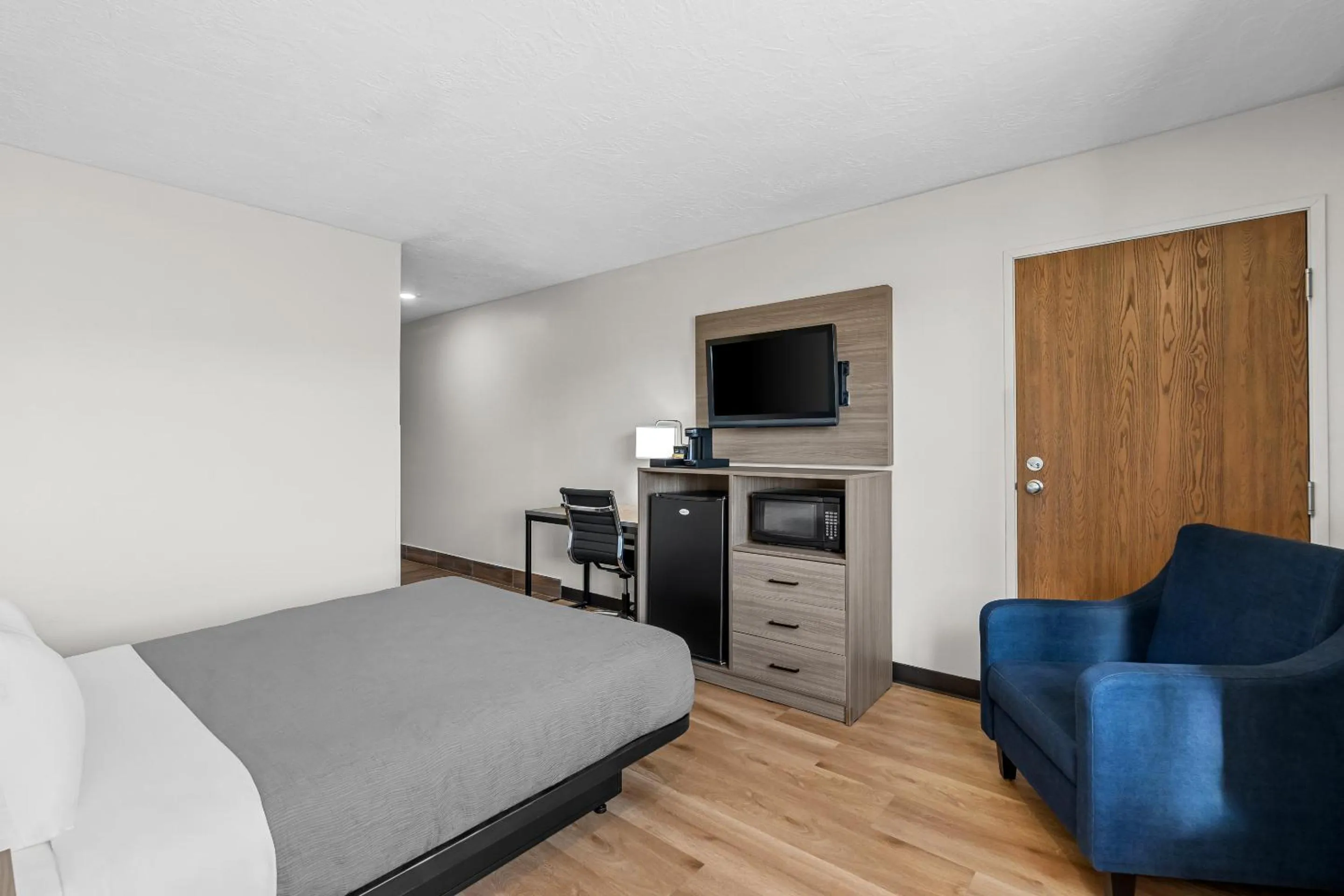 Bed in Quality Inn Beaver I-15