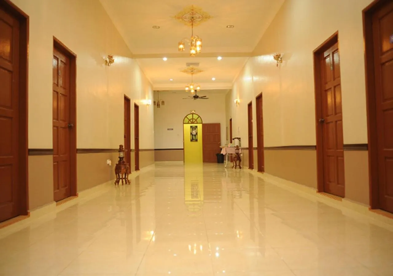 Lobby or reception in ANGGERIK IMPIAN HOTEL -Best for Travellers at Kuala Berang