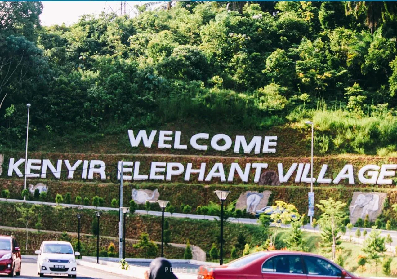 Off site in ANGGERIK IMPIAN HOTEL -Best for Travellers at Kuala Berang