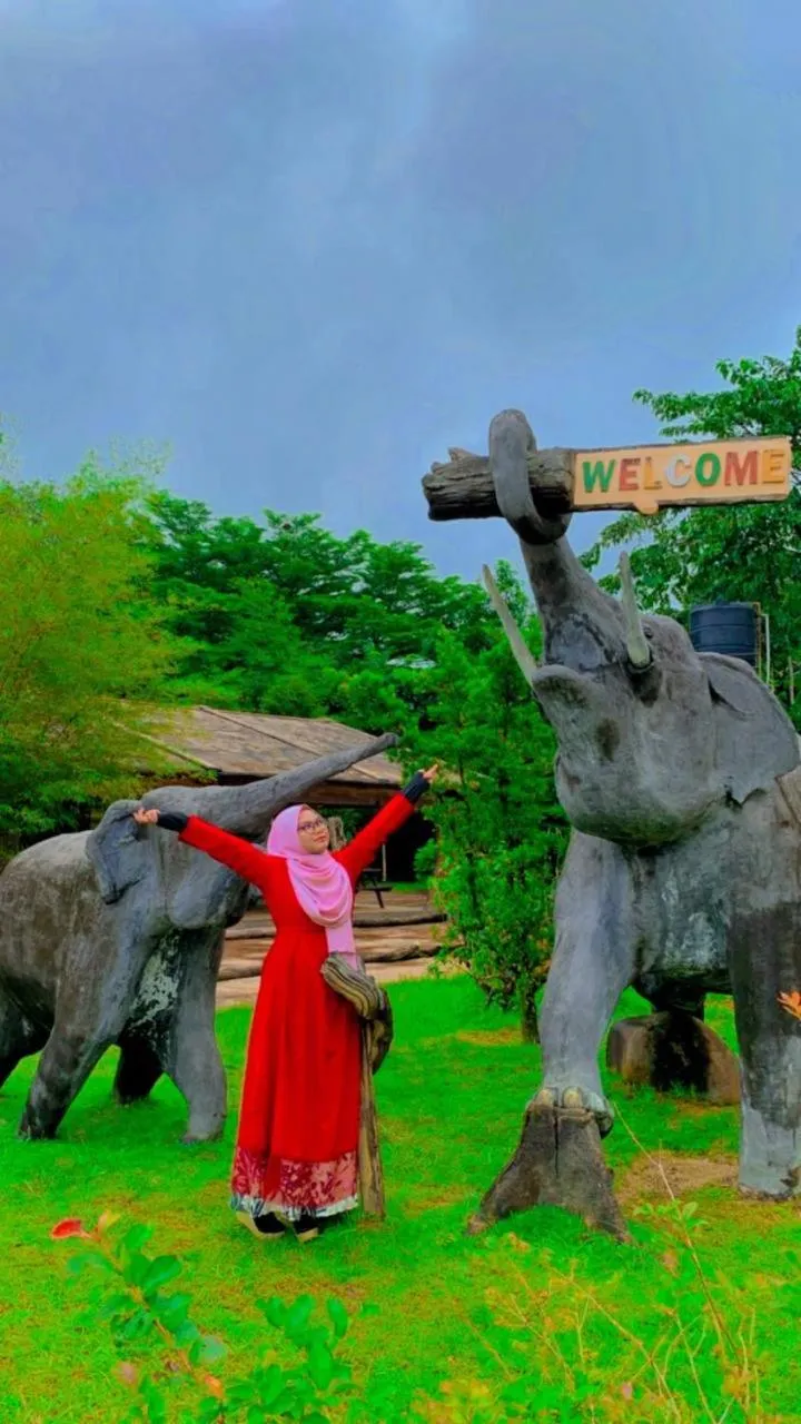 ANGGERIK IMPIAN HOTEL -Best for Travellers at Kuala Berang