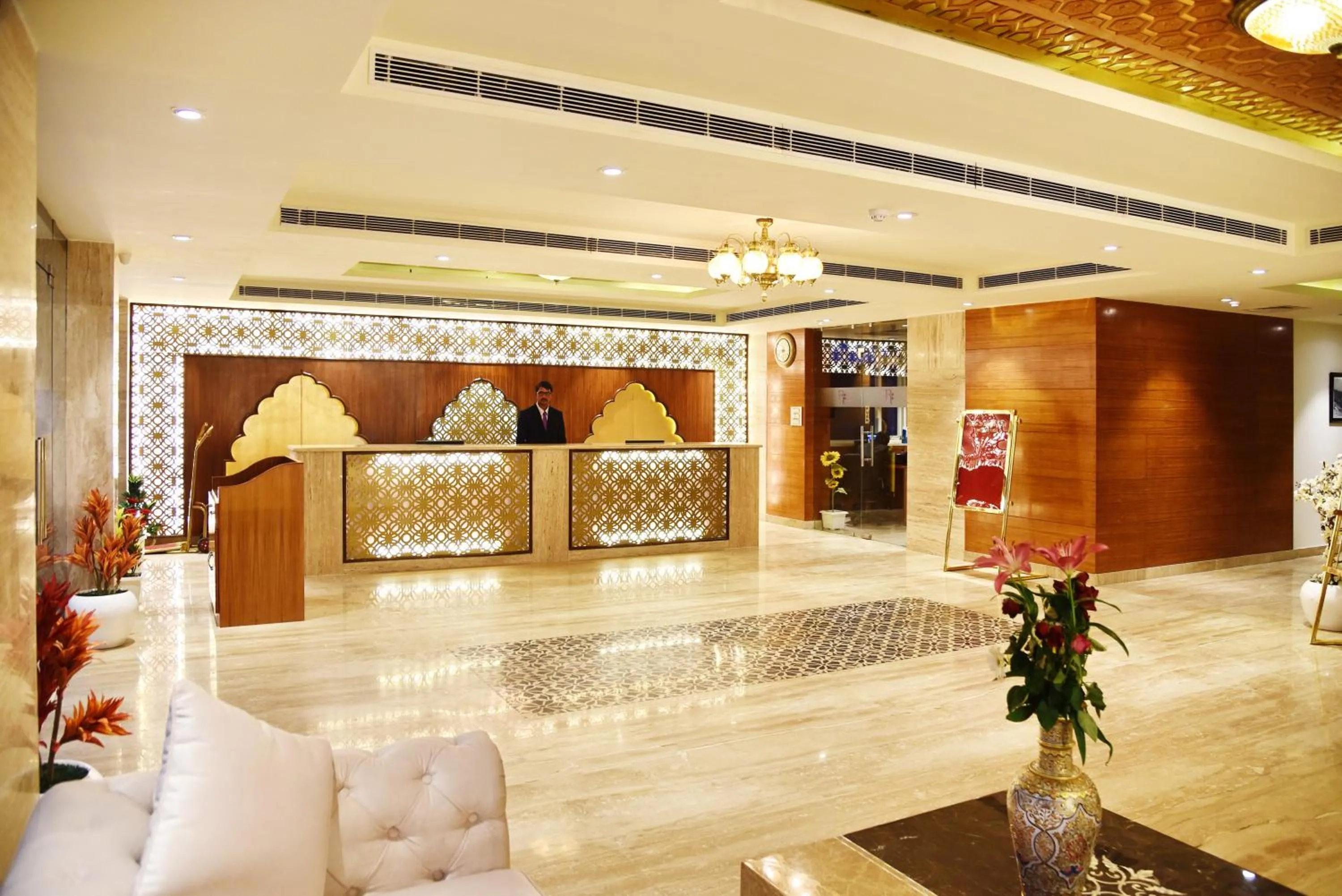 Regenta Central Srinagar, Rajbagh