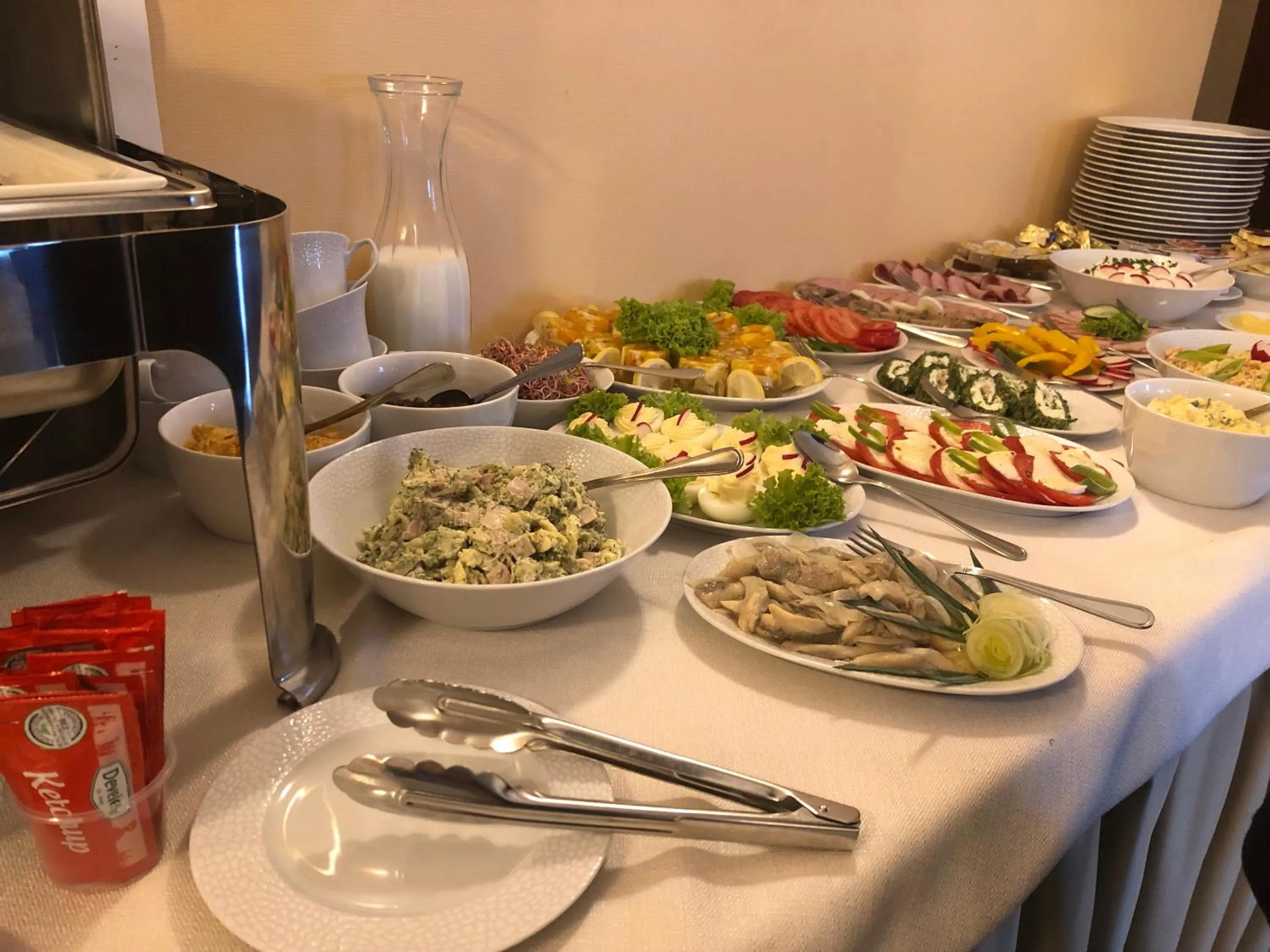 Breakfast in Willa Home