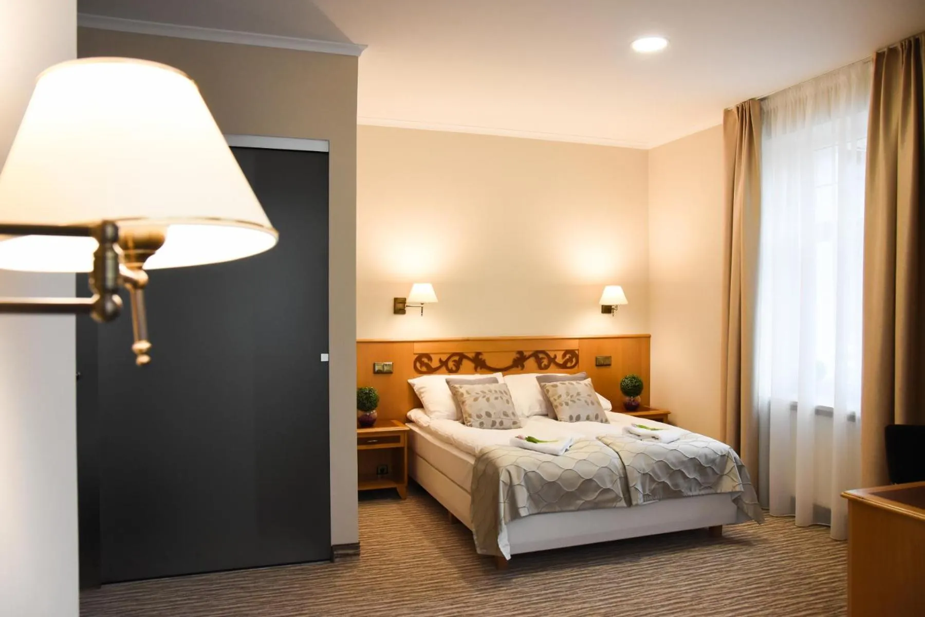 Photo of the whole room, Bed in Willa Home