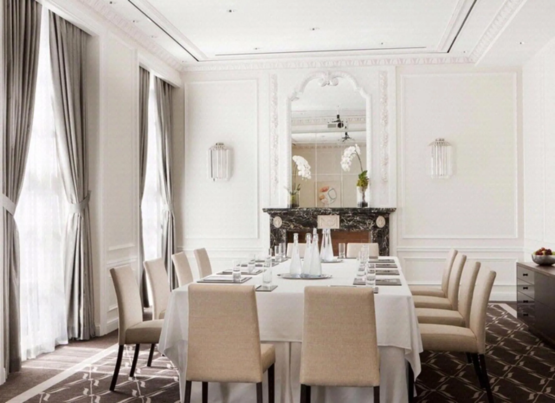 Banquet/Function facilities in Rosewood Hotel Georgia