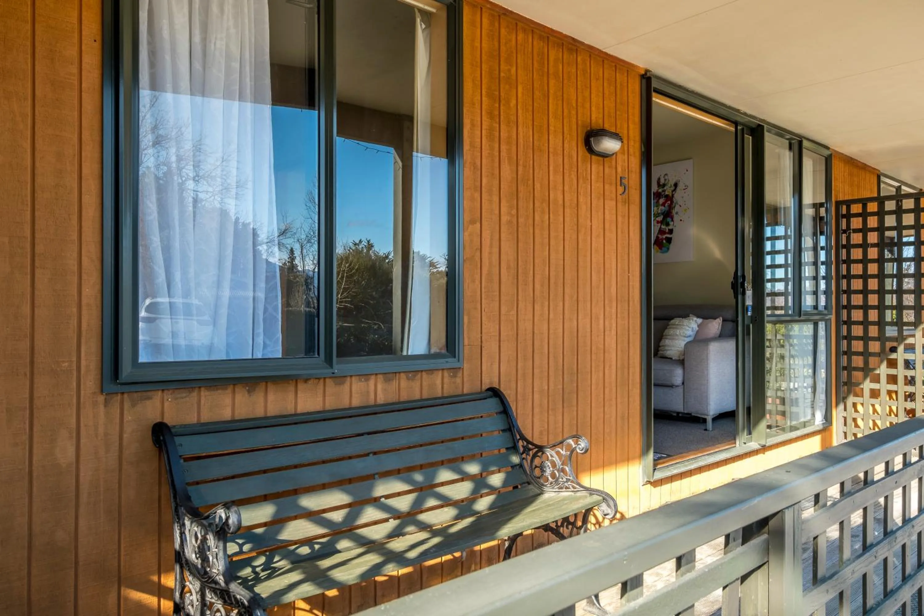 Balcony/Terrace in Alpine Garden Motel