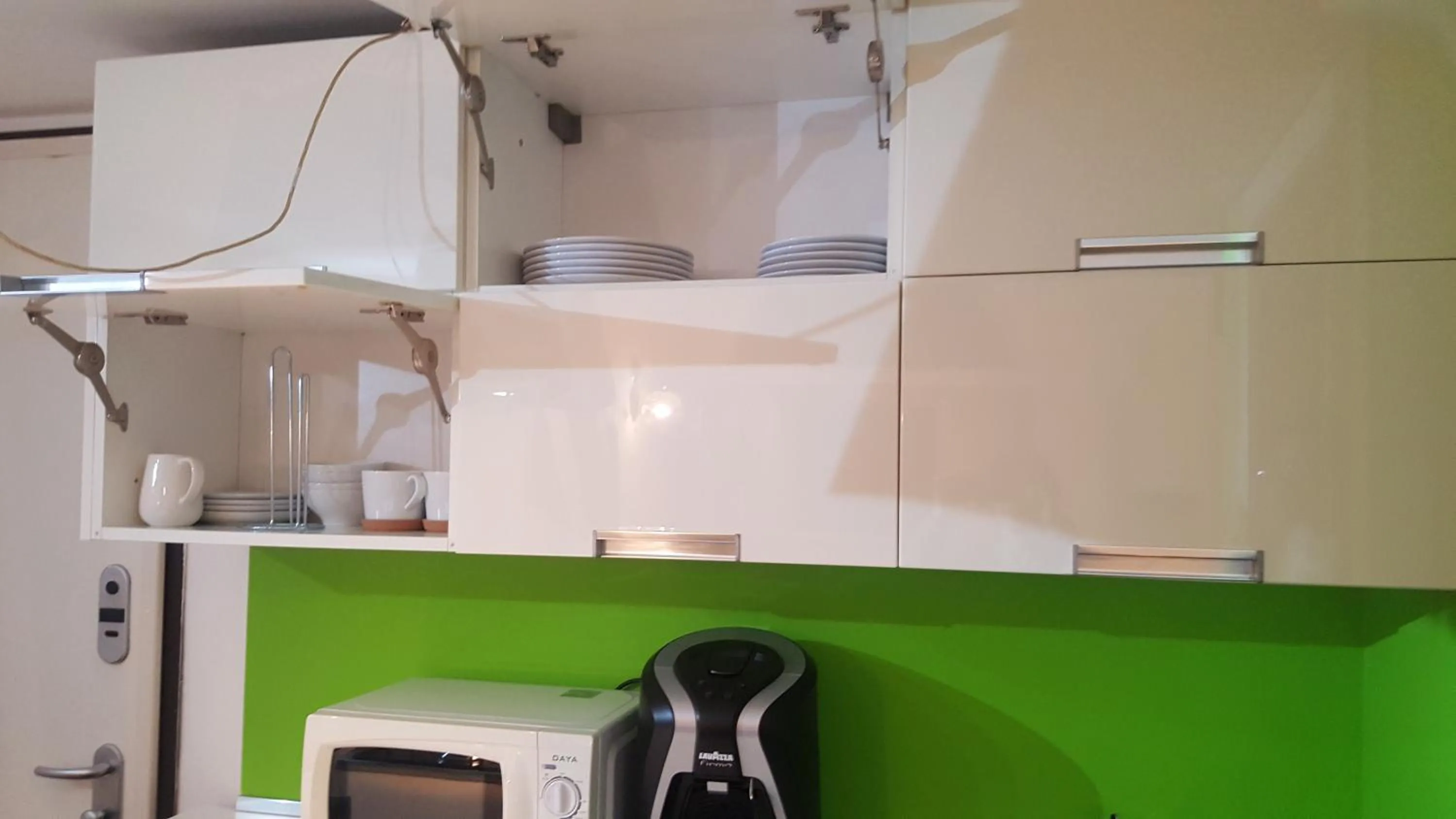 Kitchen or kitchenette in Apartaments Sonnino