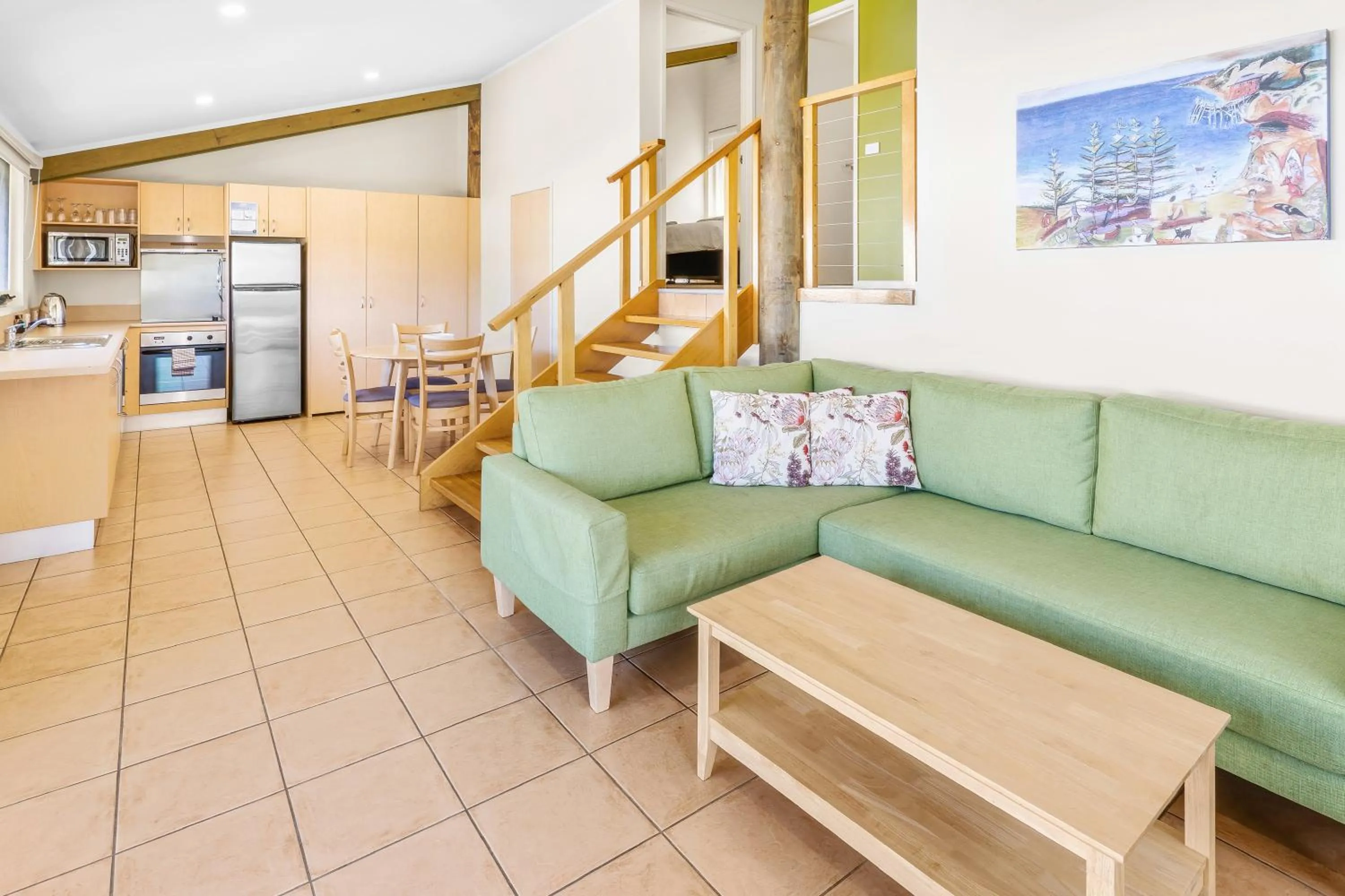 Kitchen or kitchenette in Tathra Beach House Holiday Apartments