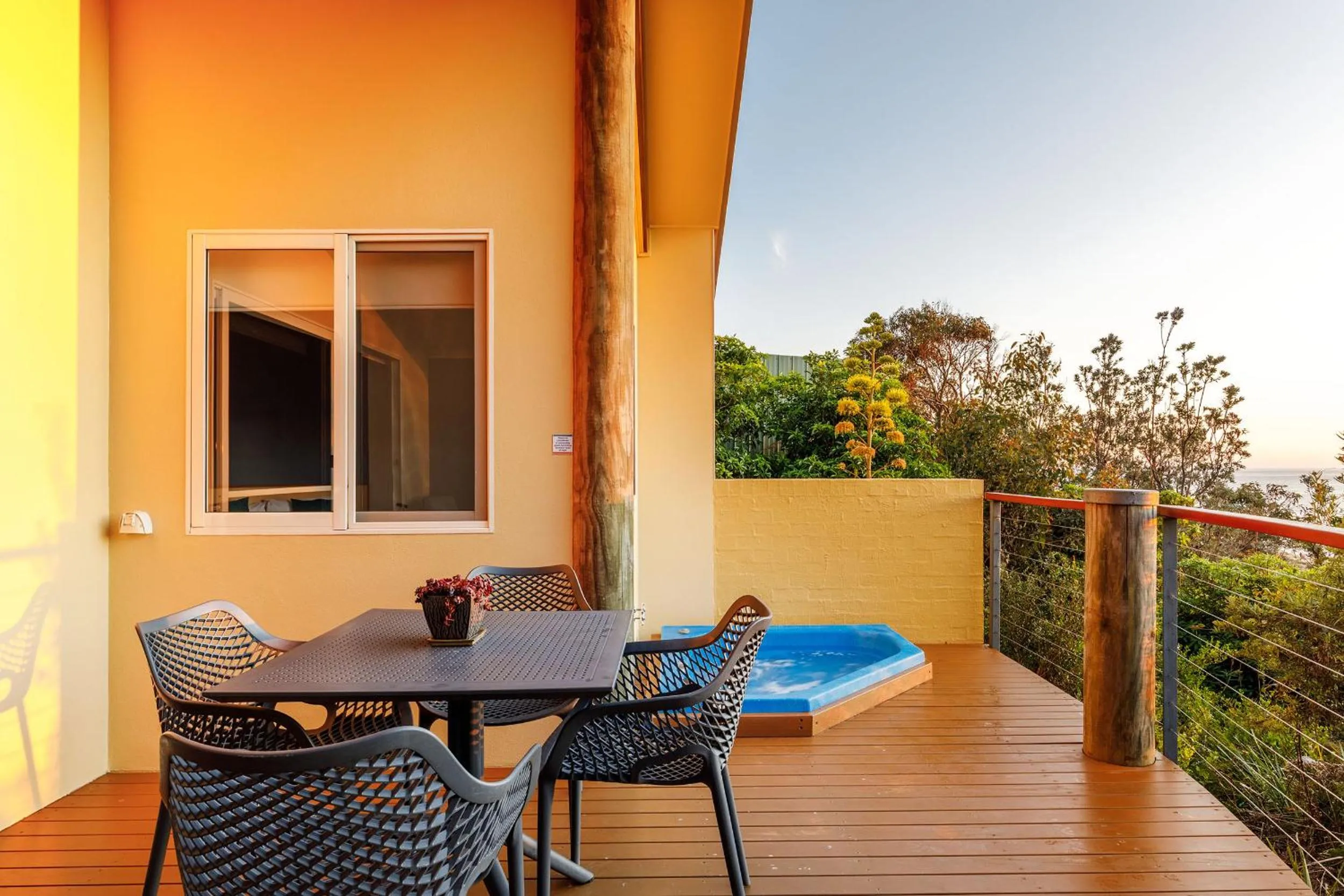 Tathra Beach House Holiday Apartments