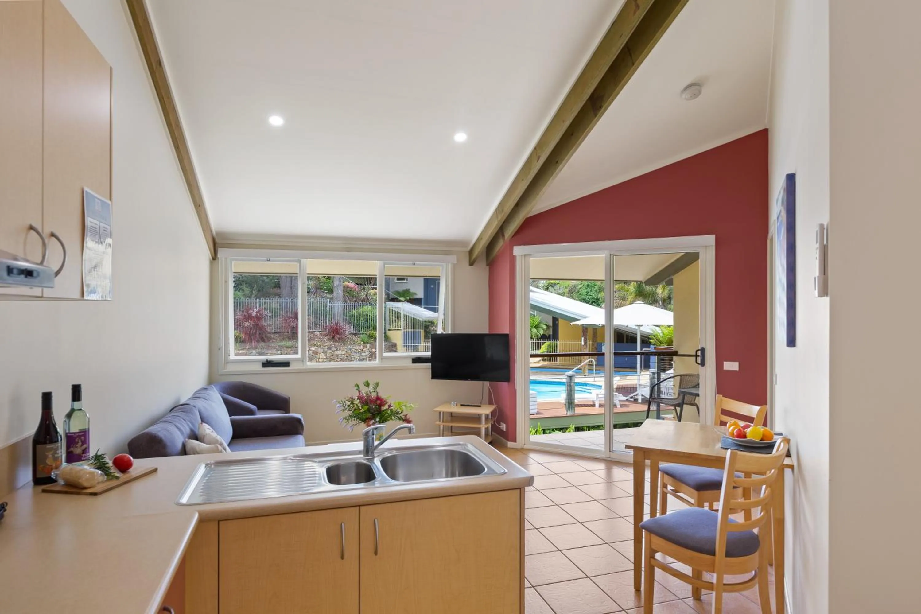 Tathra Beach House Holiday Apartments