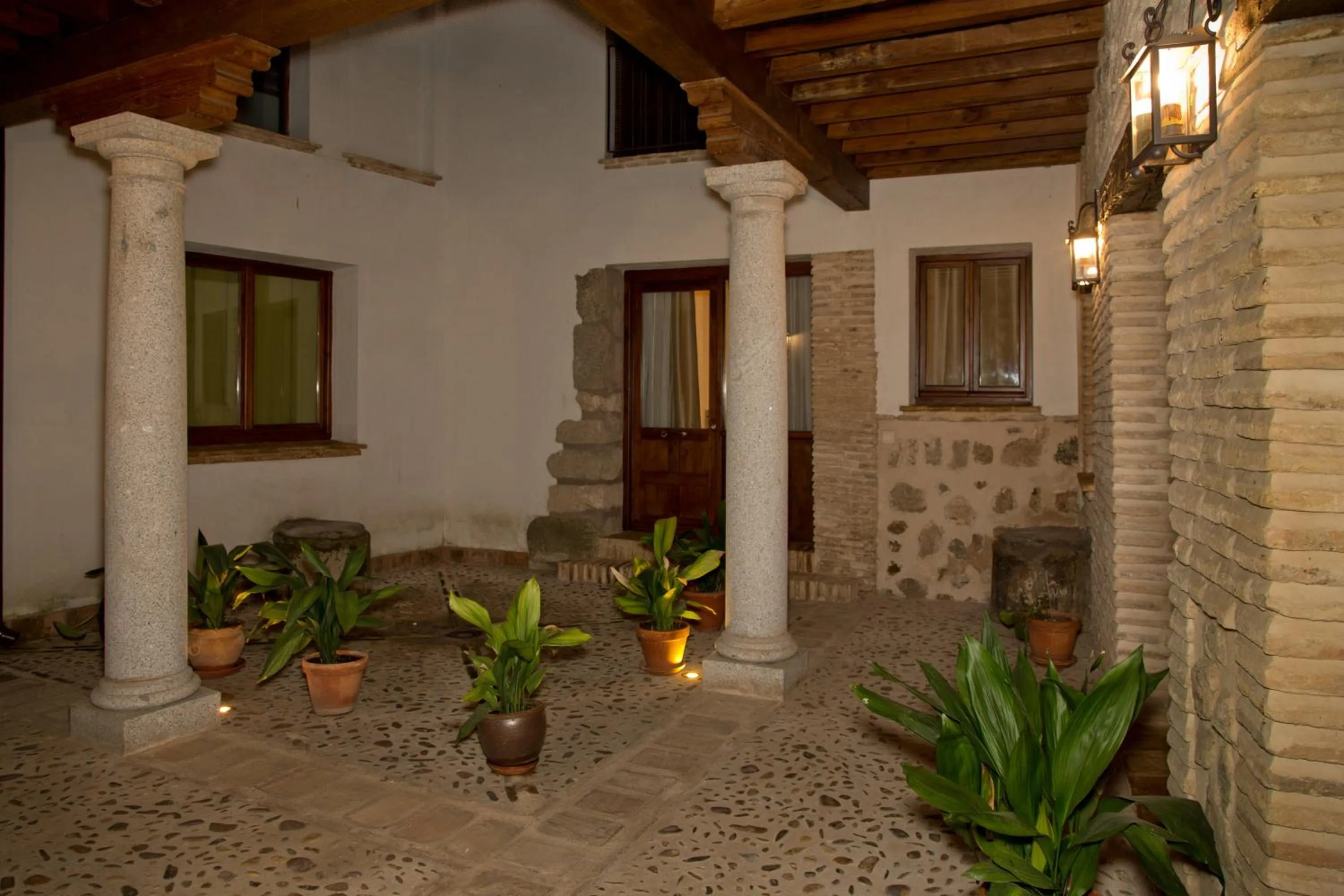 Elements Rooms