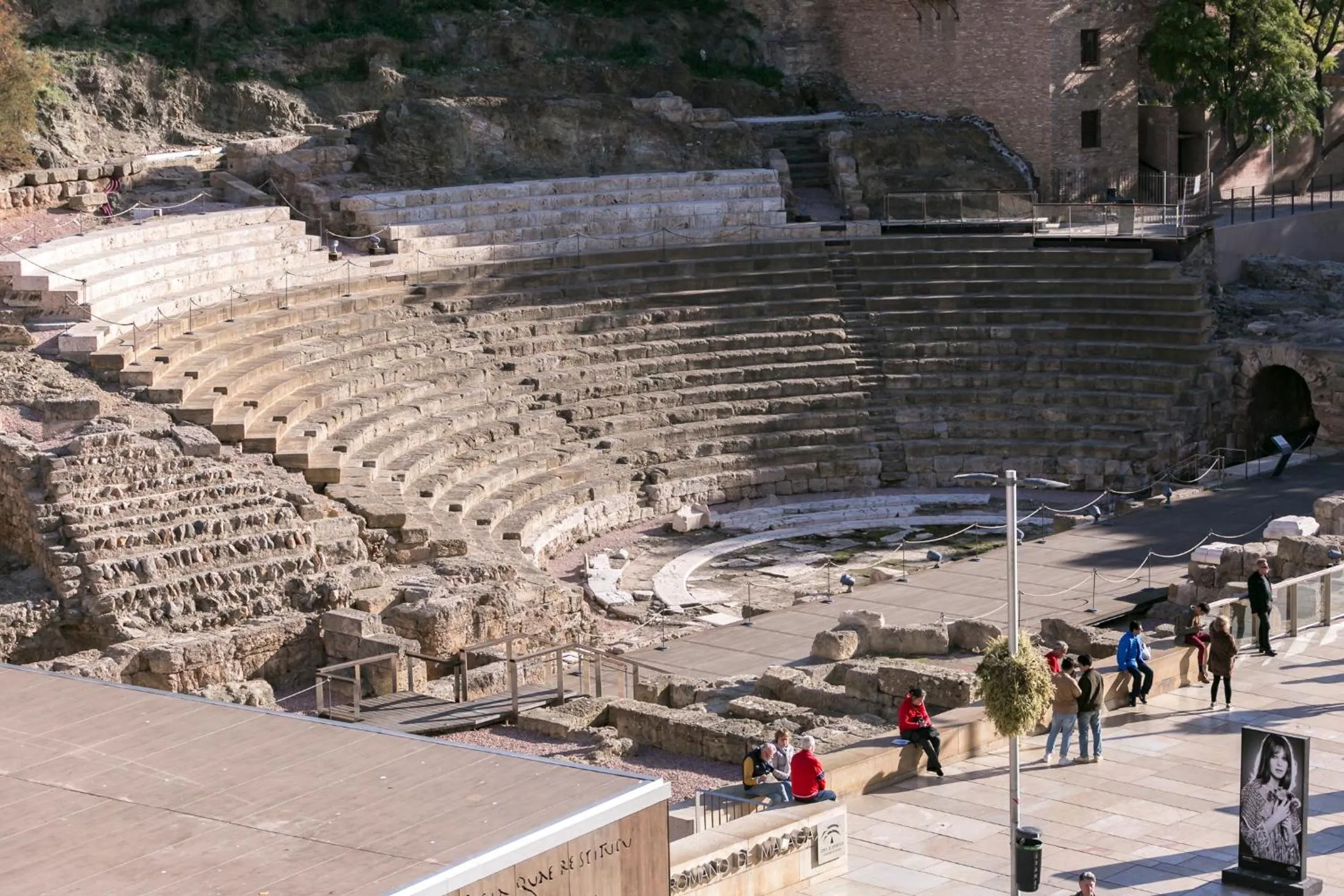 Teatro Romano 4 & 5