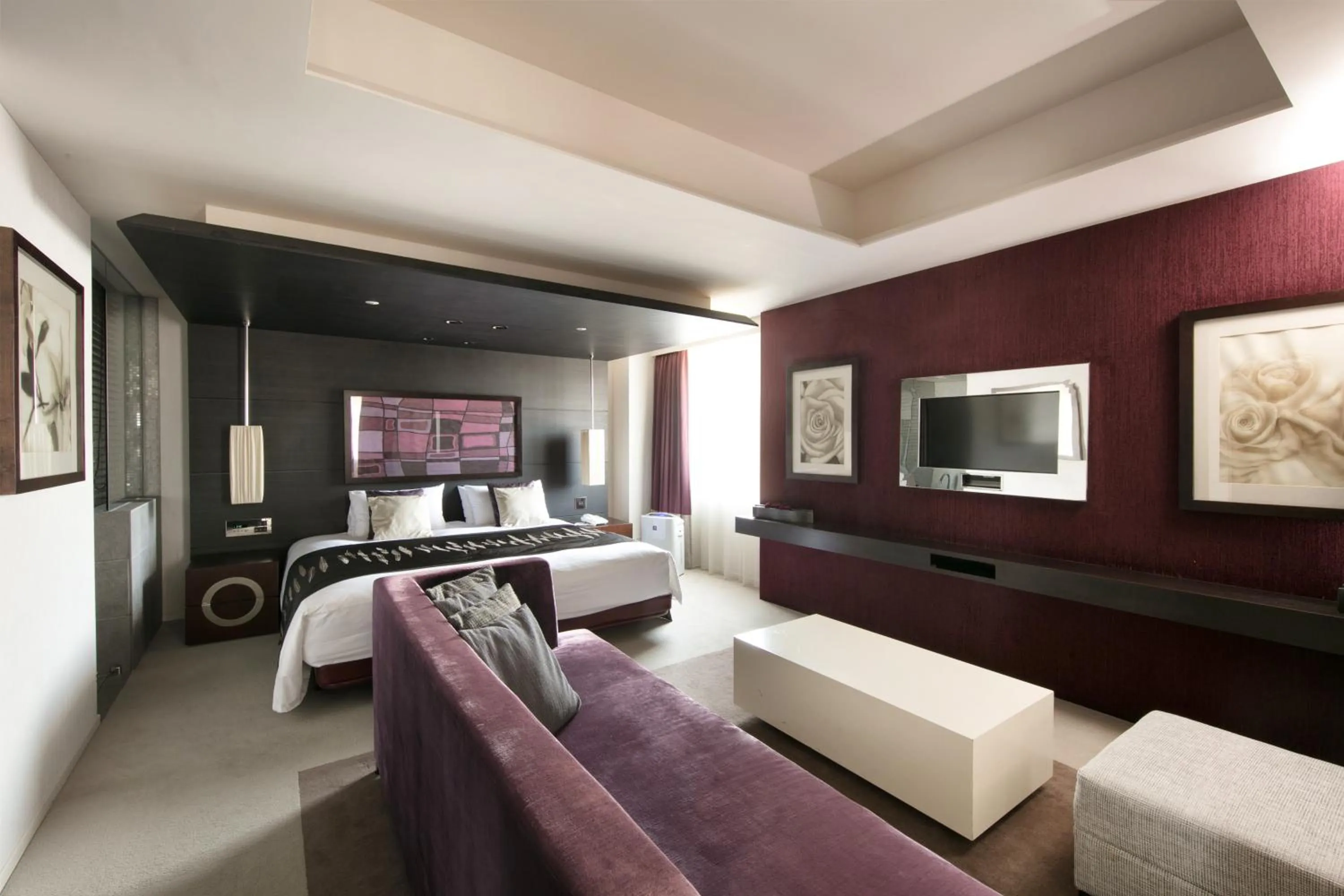 Bed in Kokusai 21 International Hotel