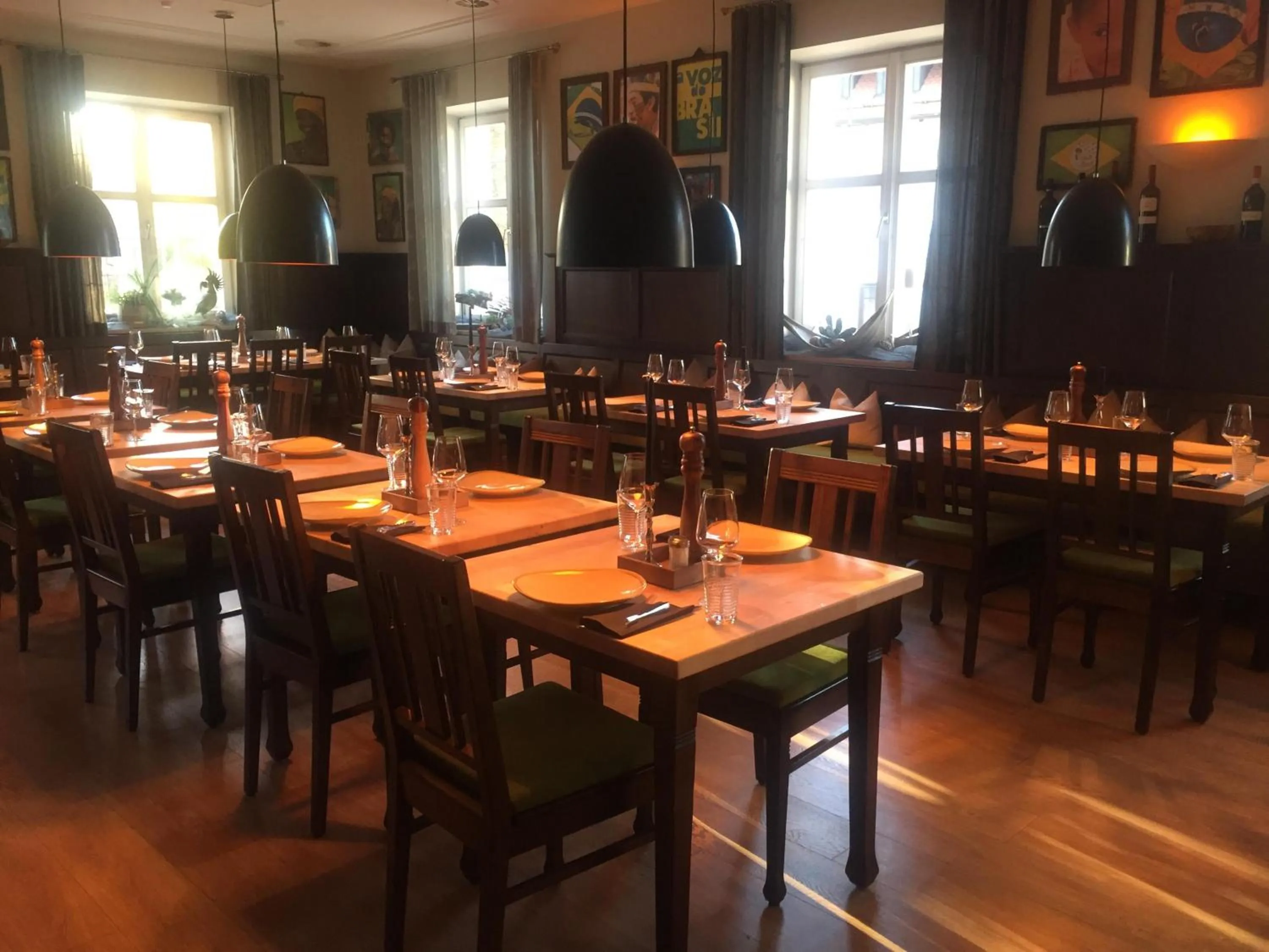 Restaurant/places to eat in Mettner Hof