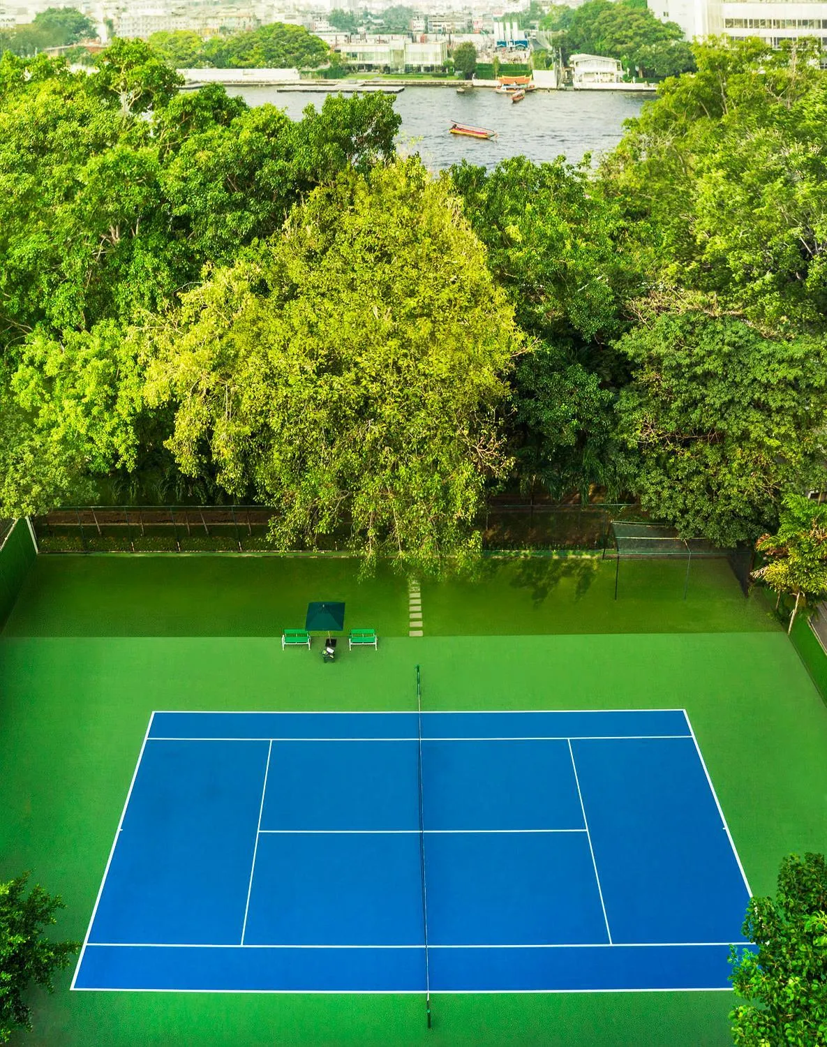 Tennis court in Royal Orchid Sheraton Riverside Hotel Bangkok