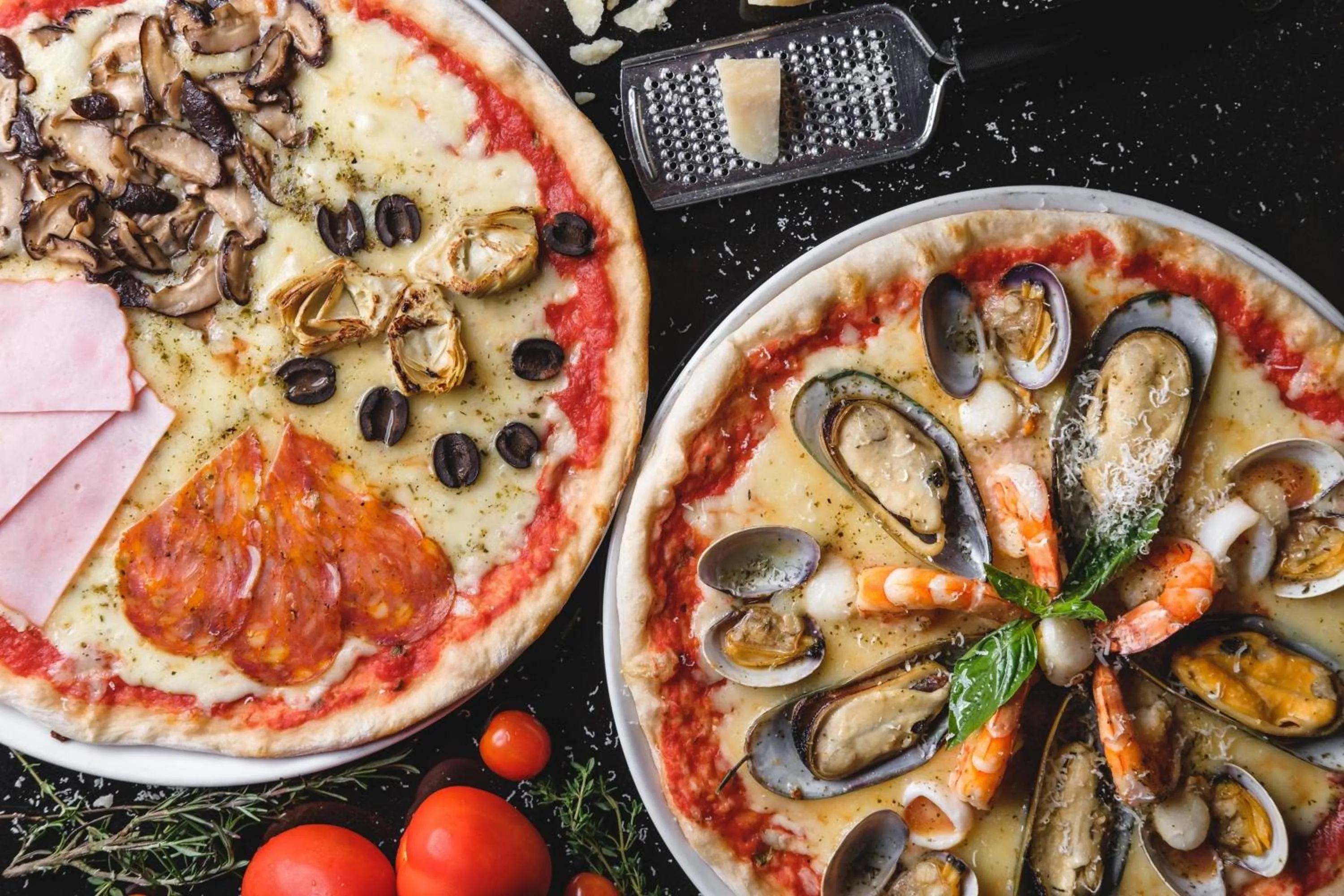 Restaurant/places to eat in Royal Orchid Sheraton Riverside Hotel Bangkok