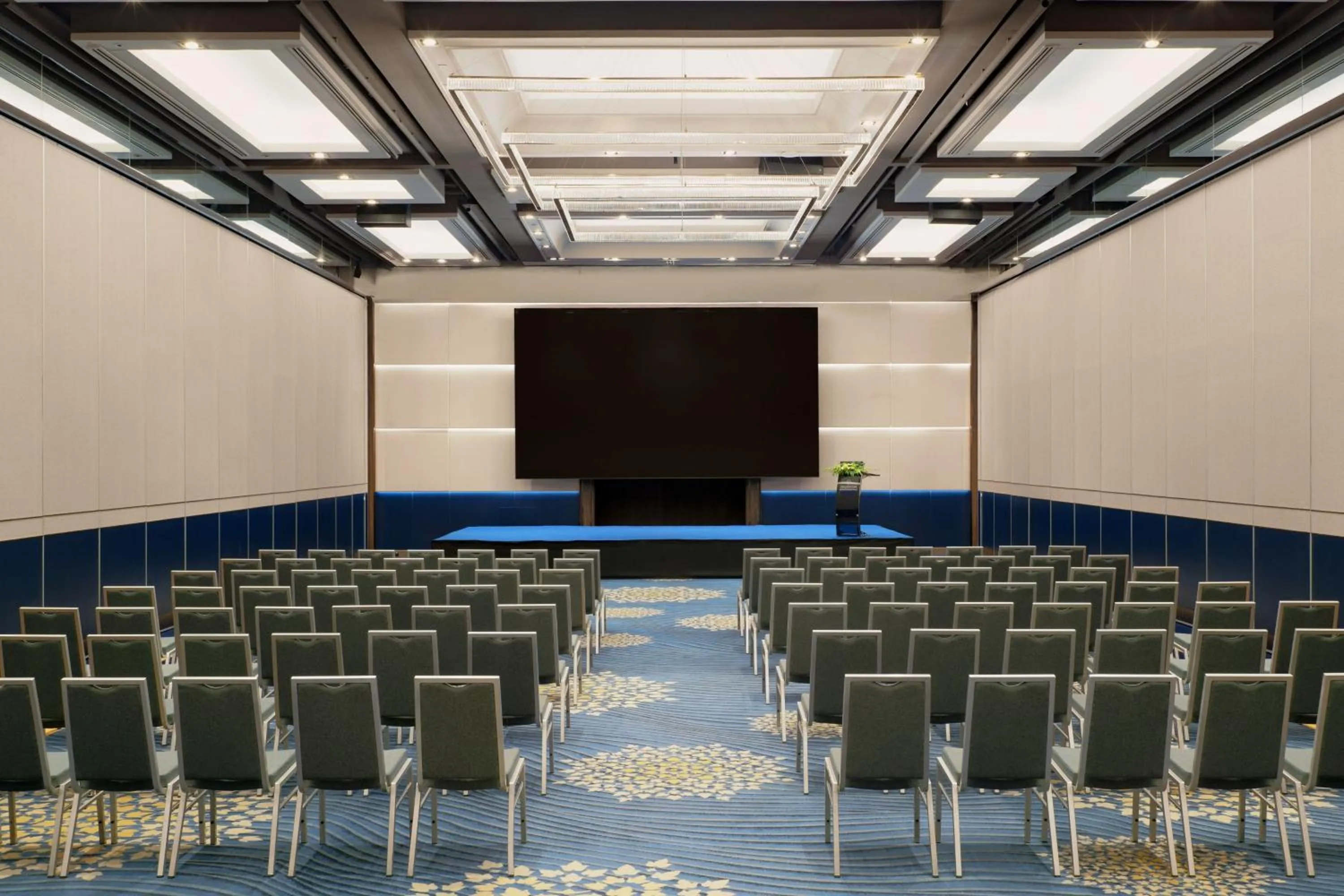 Meeting/conference room in Royal Orchid Sheraton Riverside Hotel Bangkok