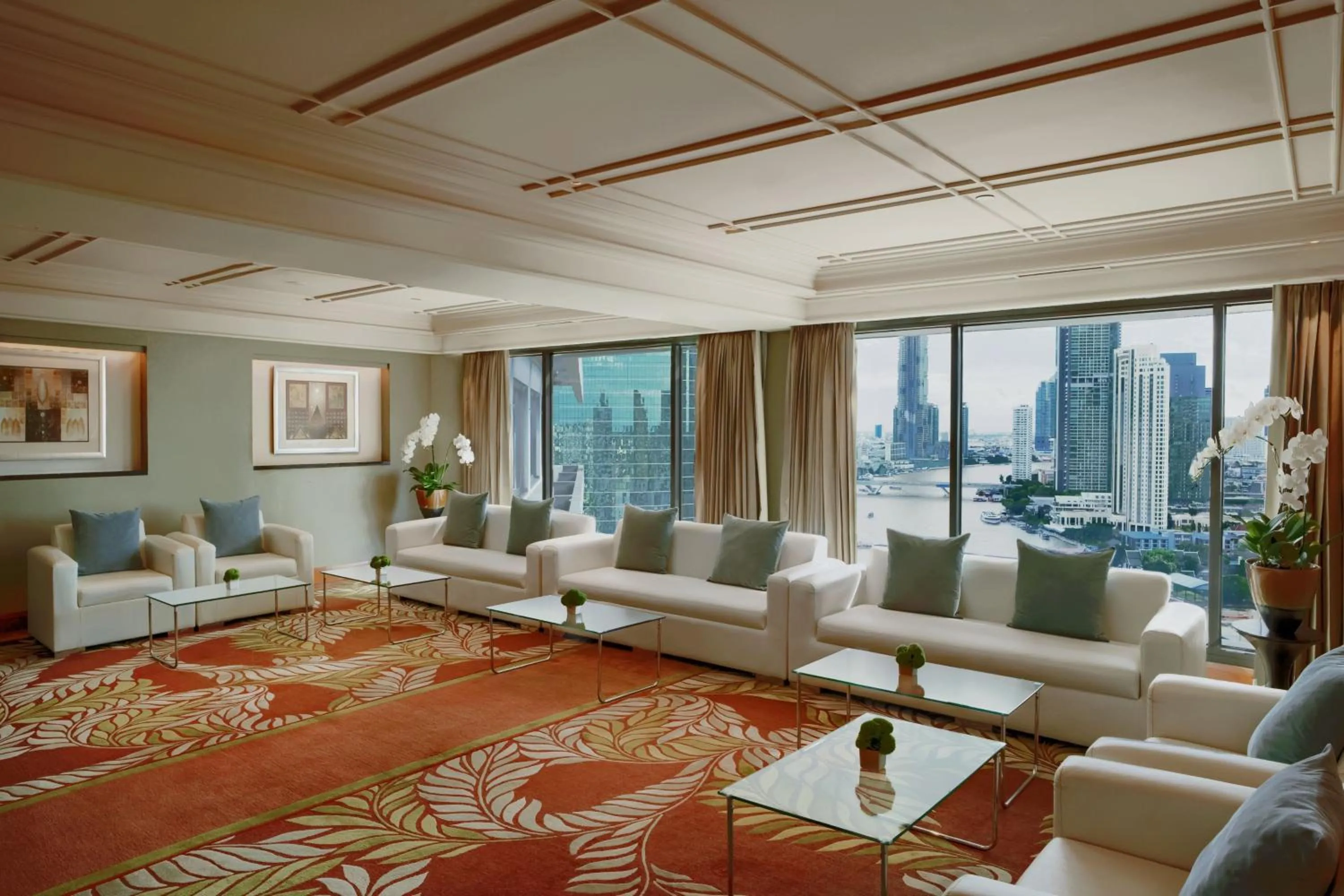 Meeting/conference room in Royal Orchid Sheraton Riverside Hotel Bangkok