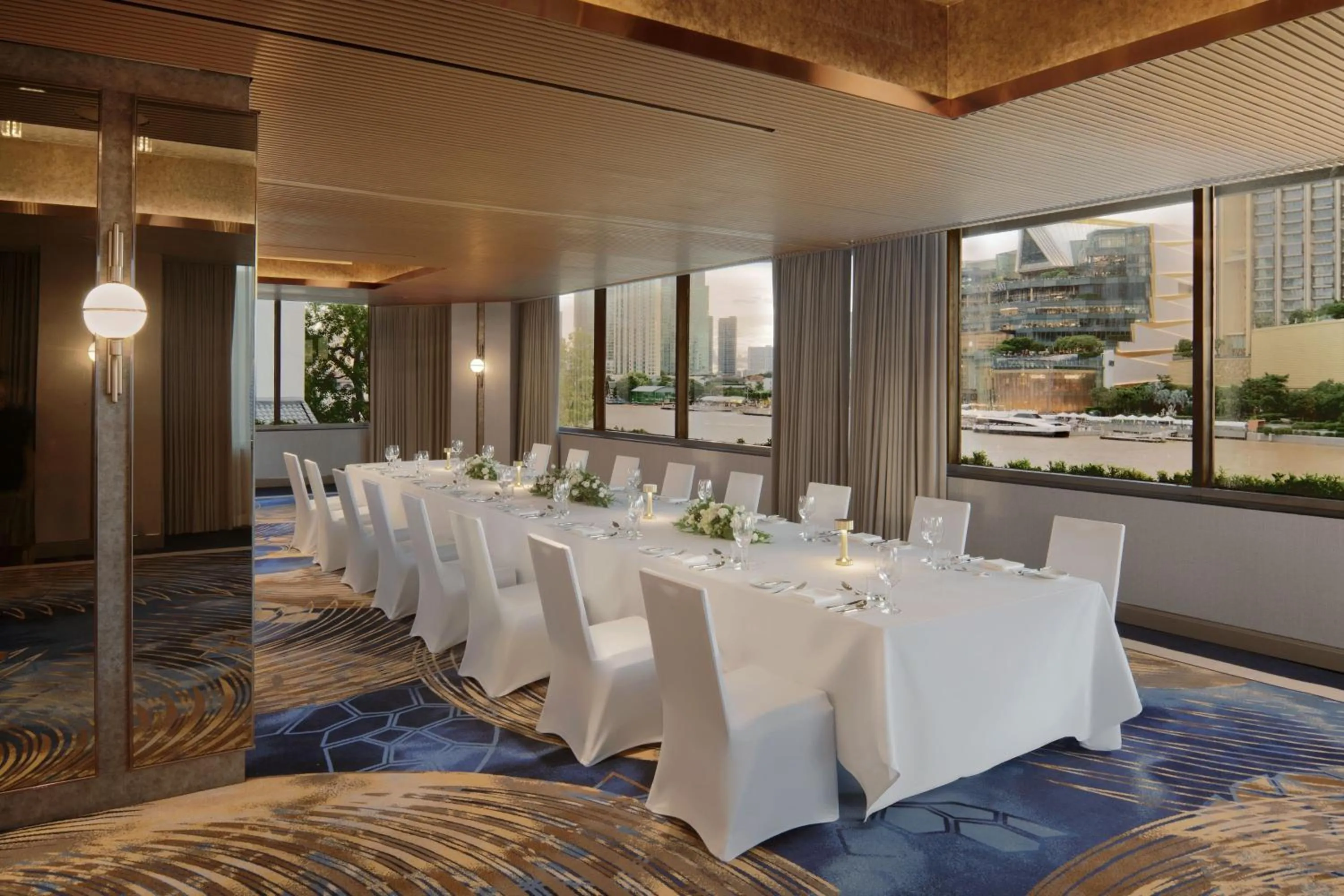 Meeting/conference room in Royal Orchid Sheraton Riverside Hotel Bangkok