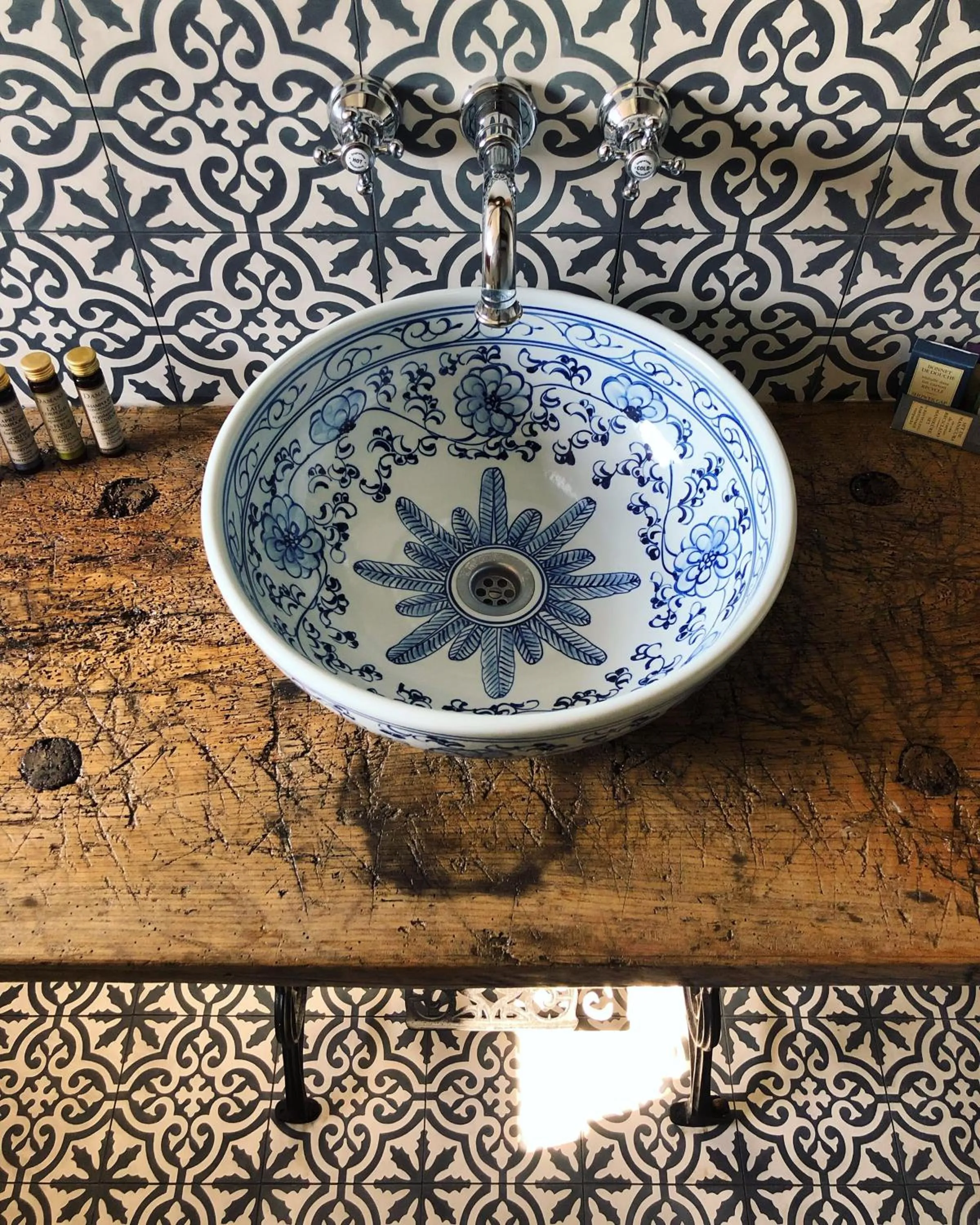 Bathroom in The Houses of History - anno 1830