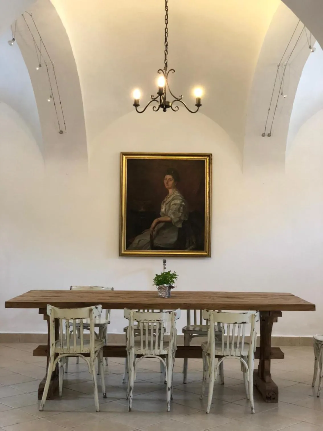 Lobby or reception in The Houses of History - anno 1830