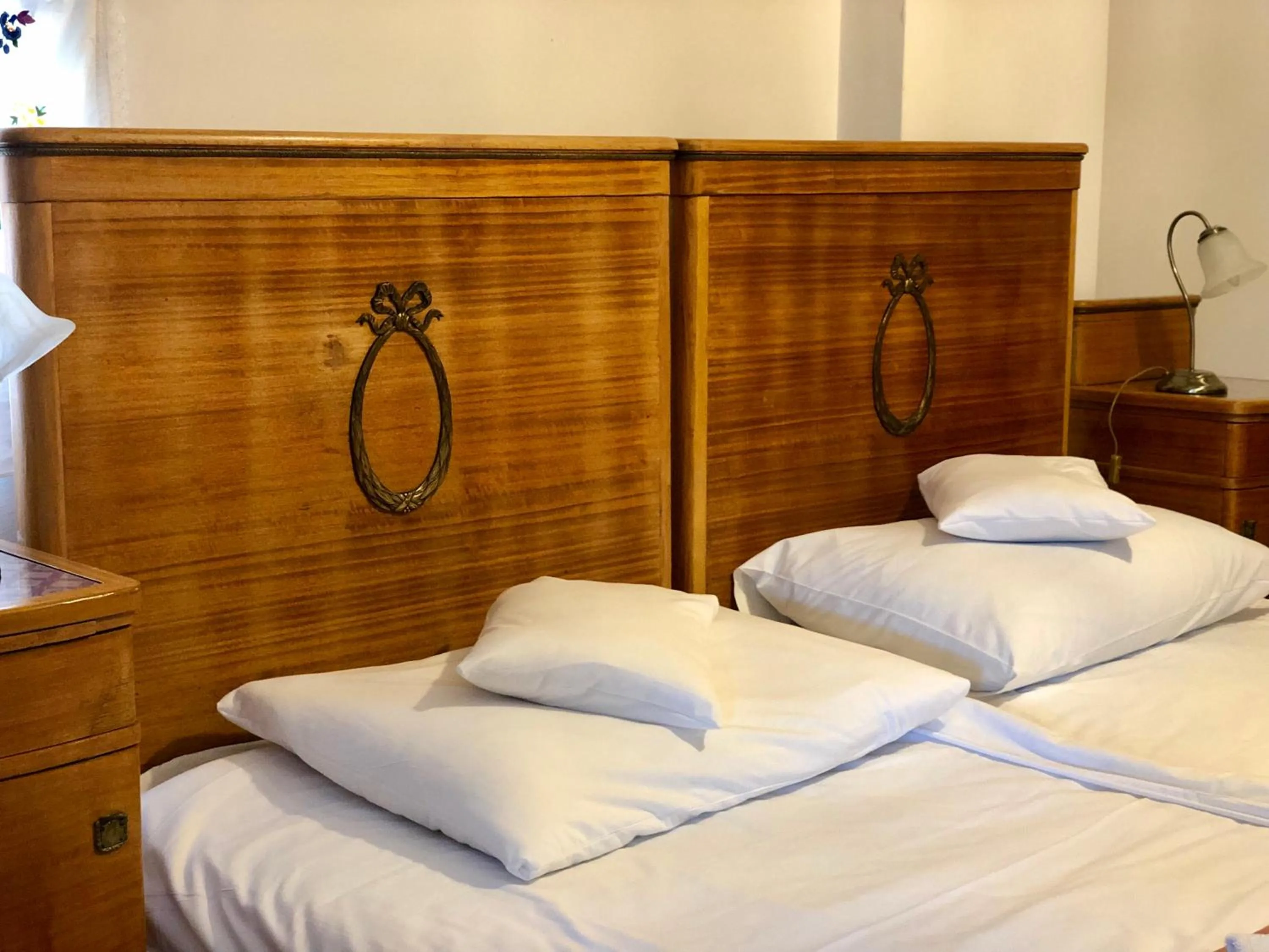 Bed in The Houses of History - anno 1830