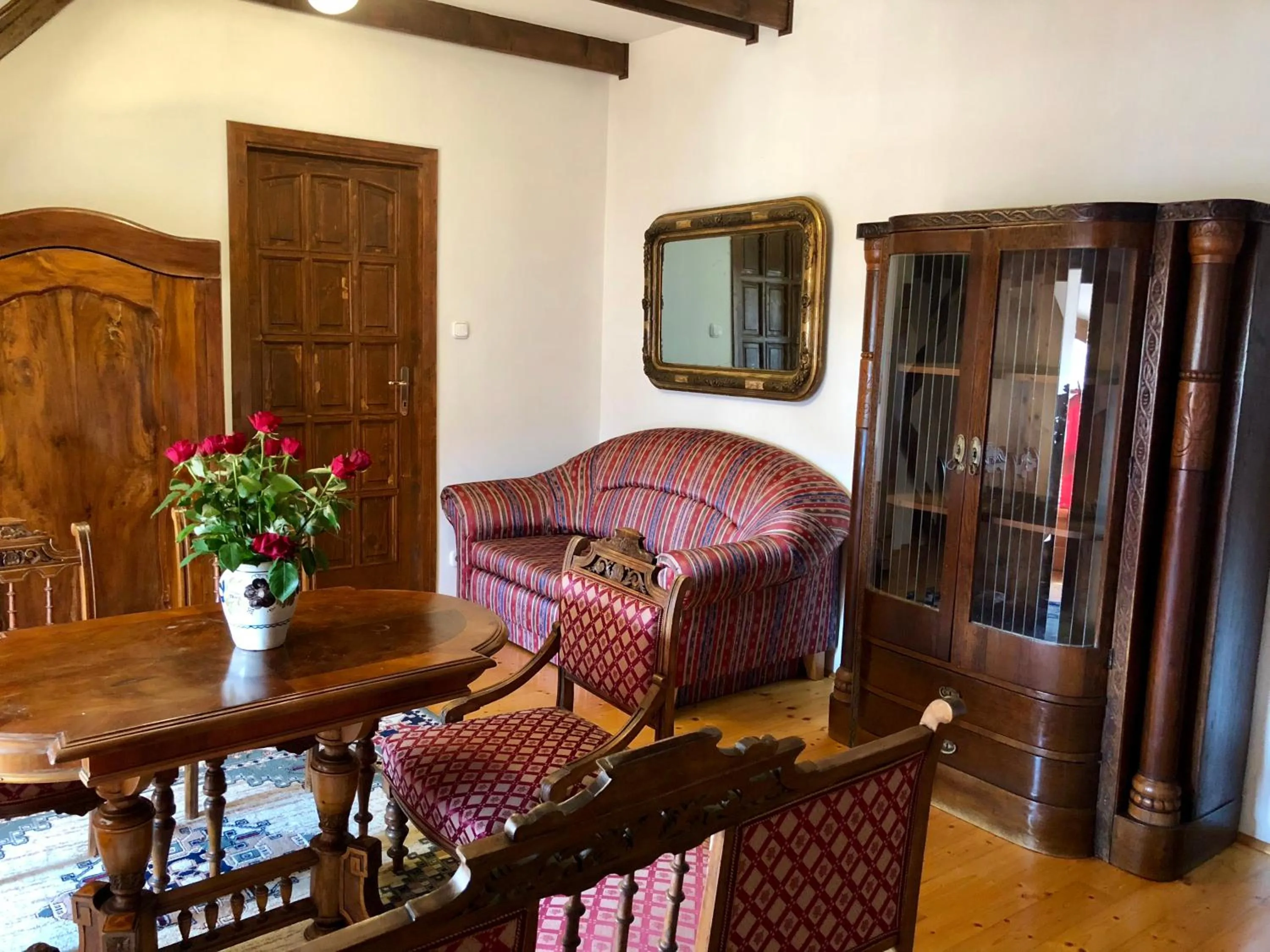 The Houses of History - anno 1830