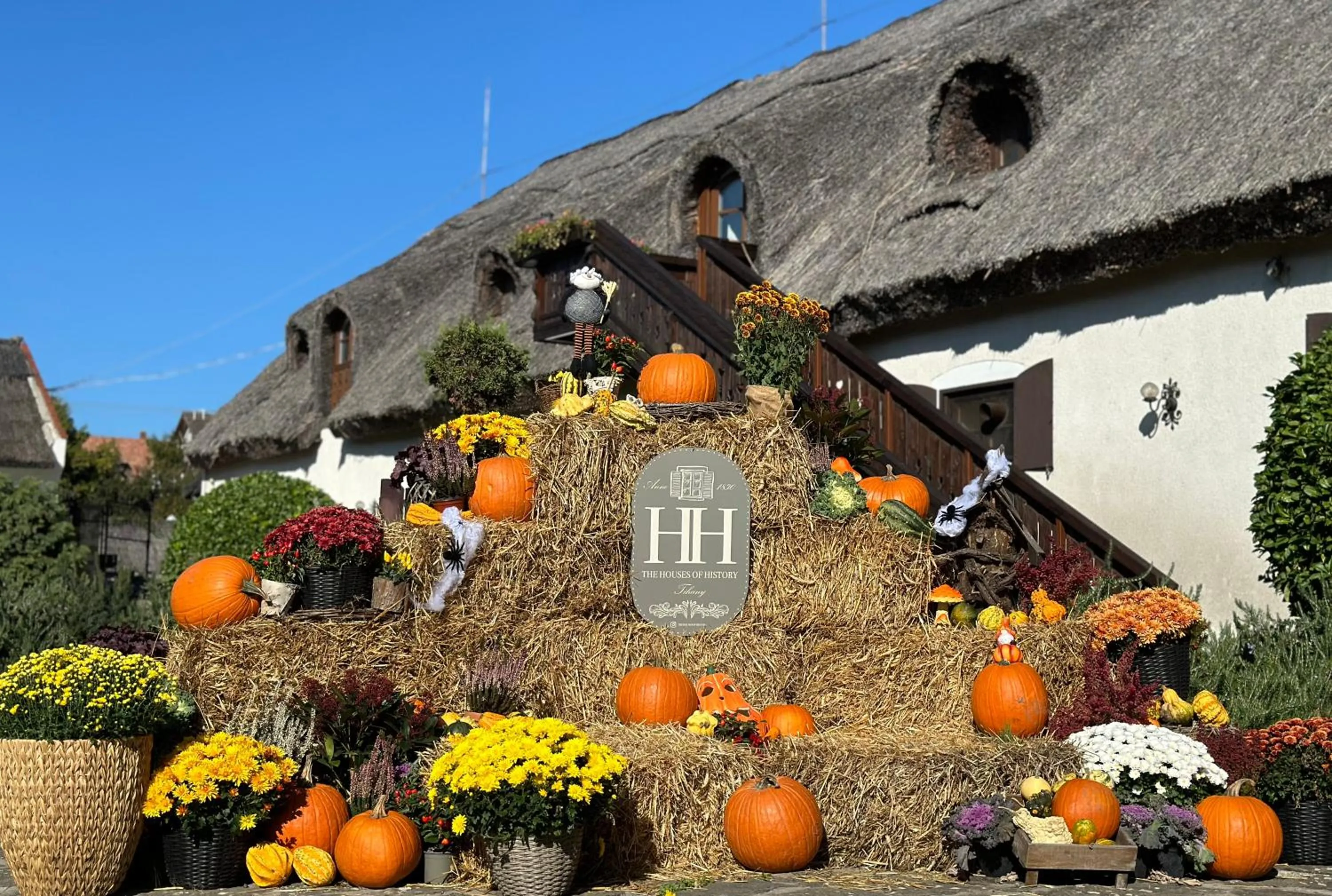 The Houses of History - anno 1830