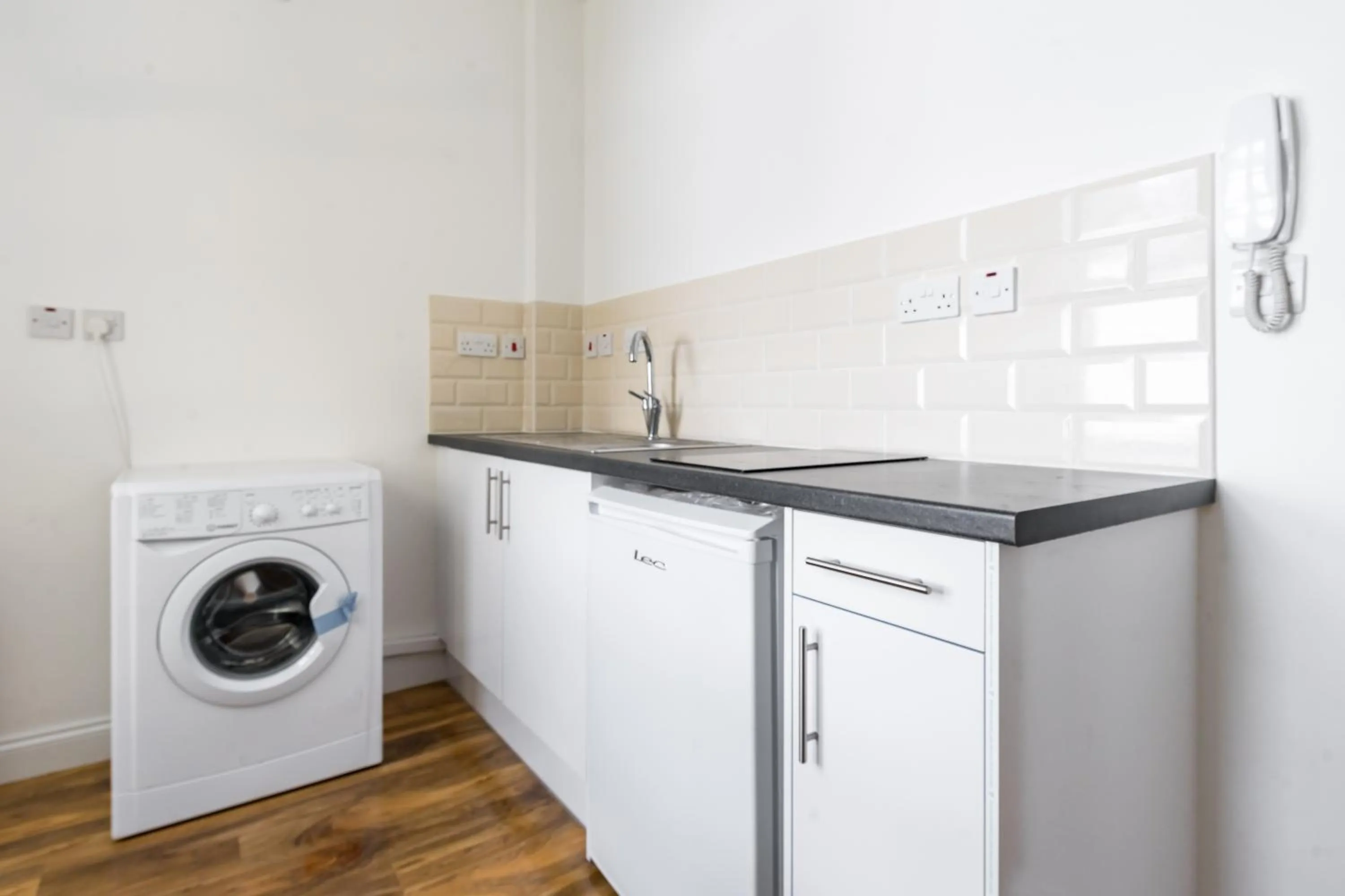 Kitchen or kitchenette in City Rooms