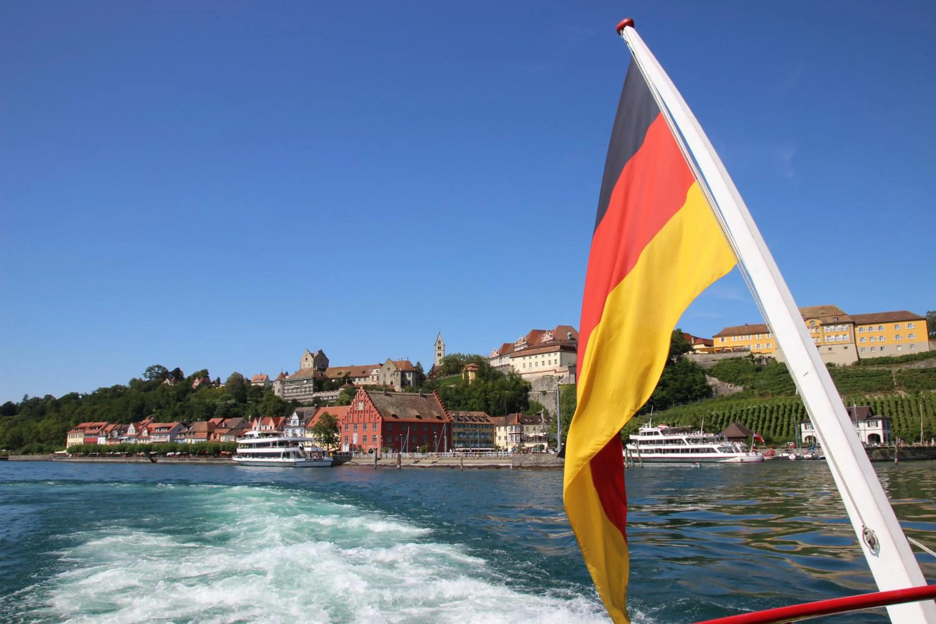 Natural landscape in Gästehaus AM HAFEN