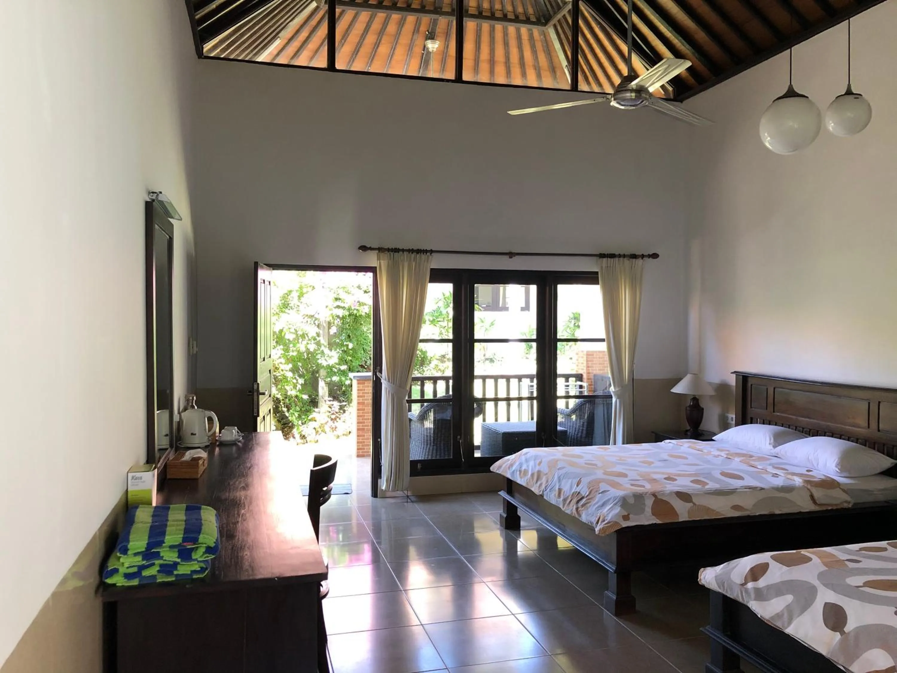 Bed in Liberty Dive Resort