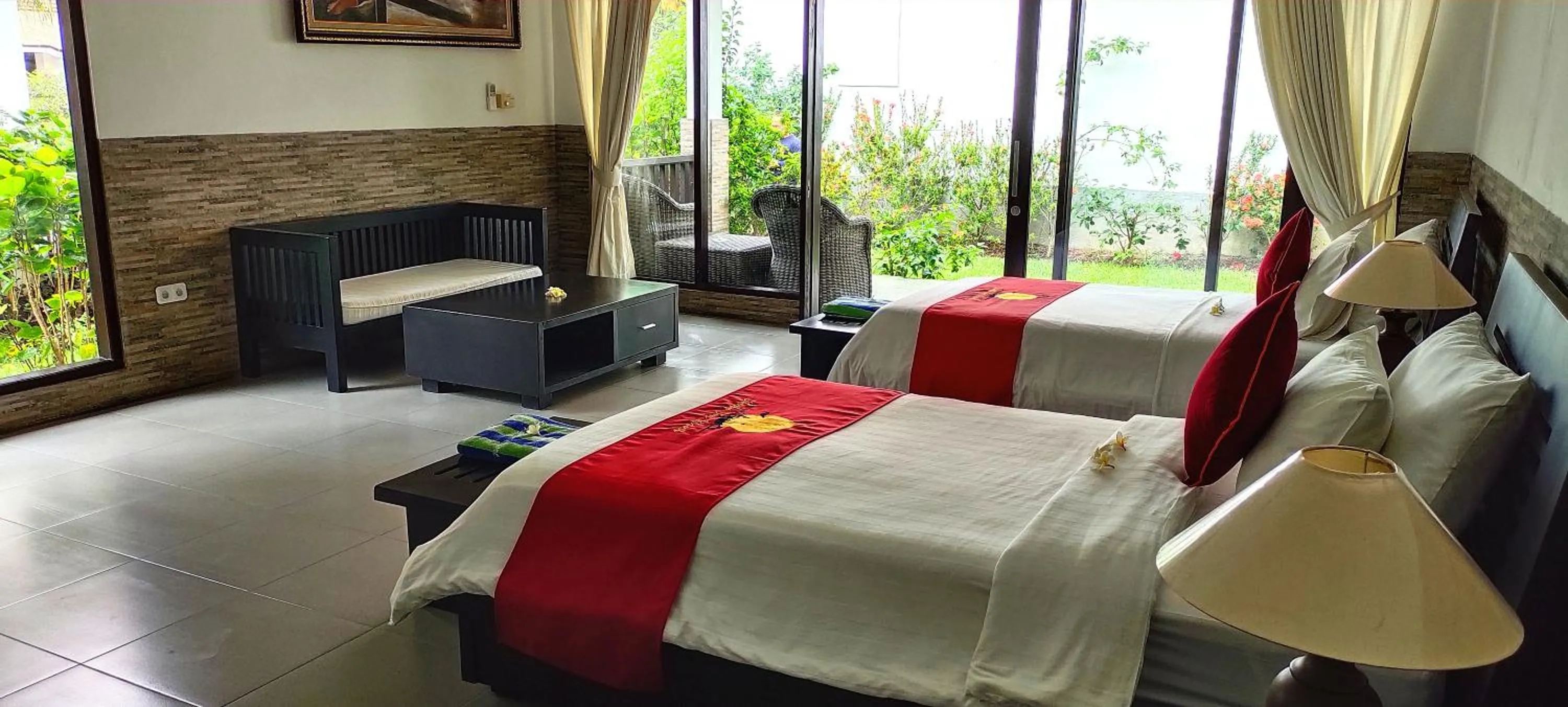 Bed in Liberty Dive Resort