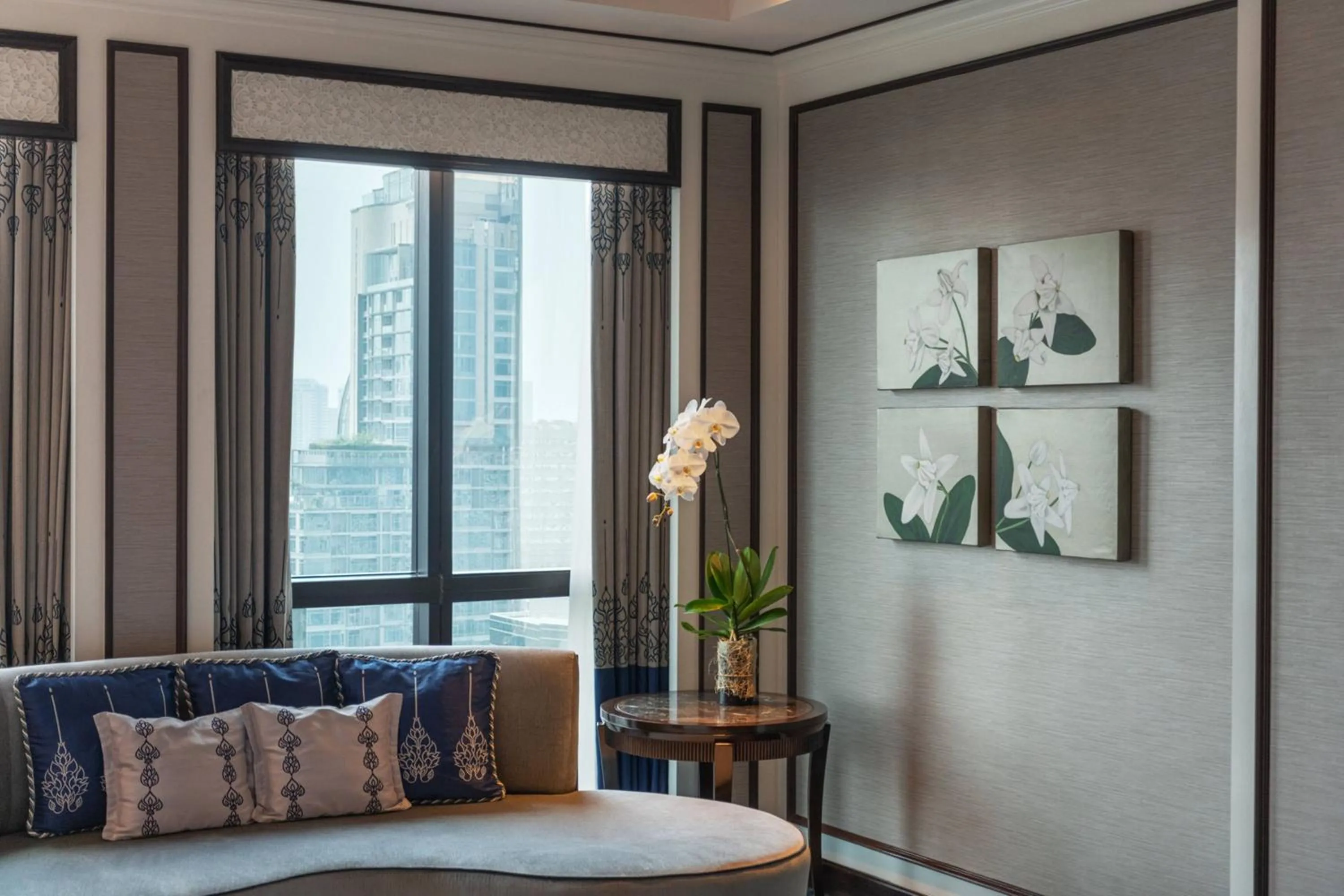 Photo of the whole room in The Athenee Hotel, a Luxury Collection Hotel, Bangkok