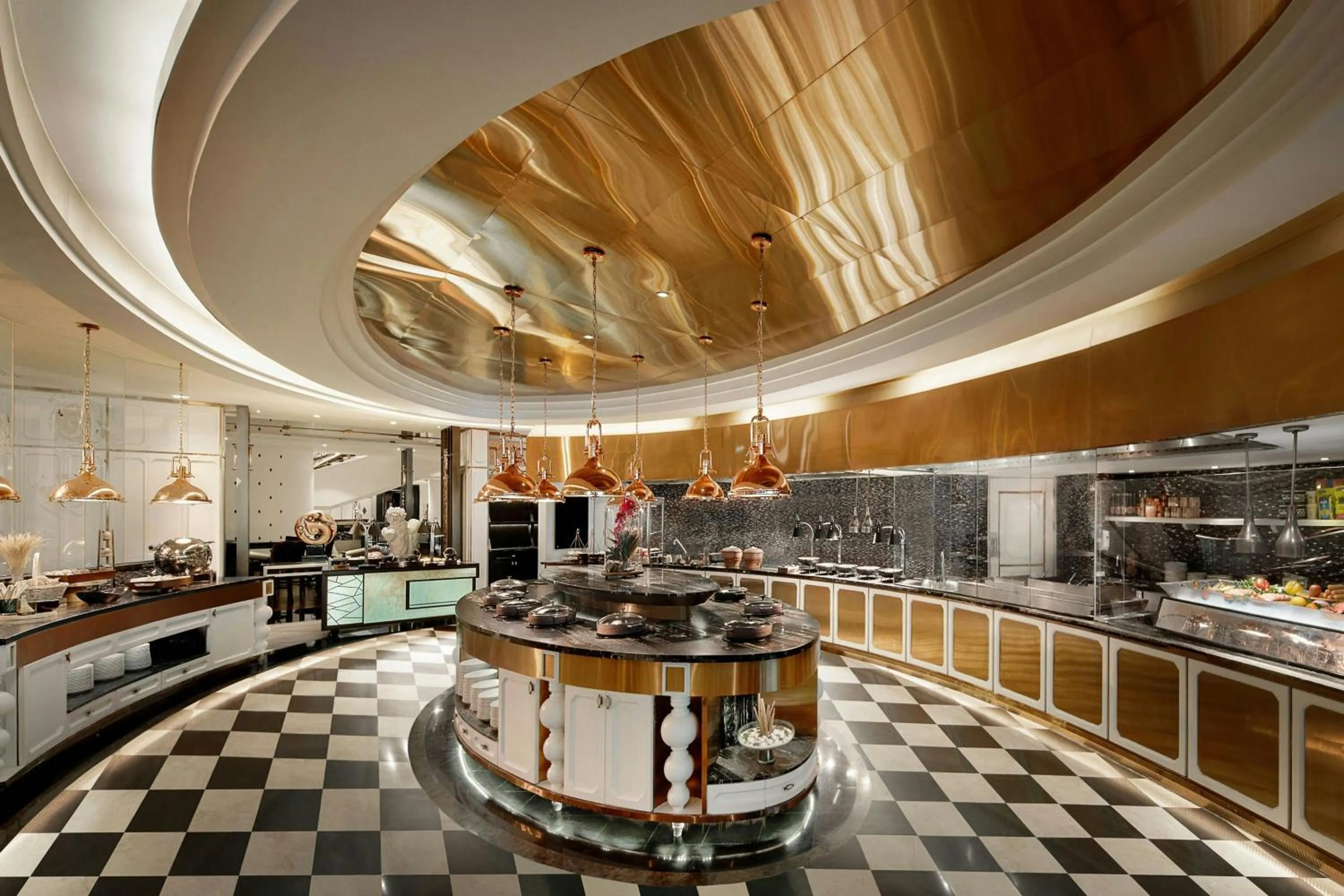Restaurant/places to eat in The Athenee Hotel, a Luxury Collection Hotel, Bangkok