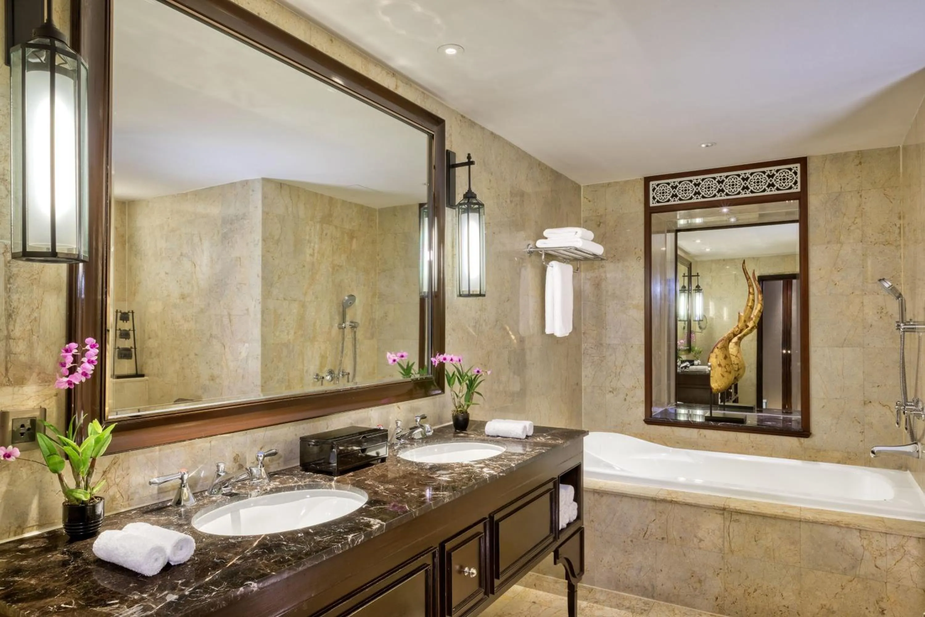 Bathroom in The Athenee Hotel, a Luxury Collection Hotel, Bangkok