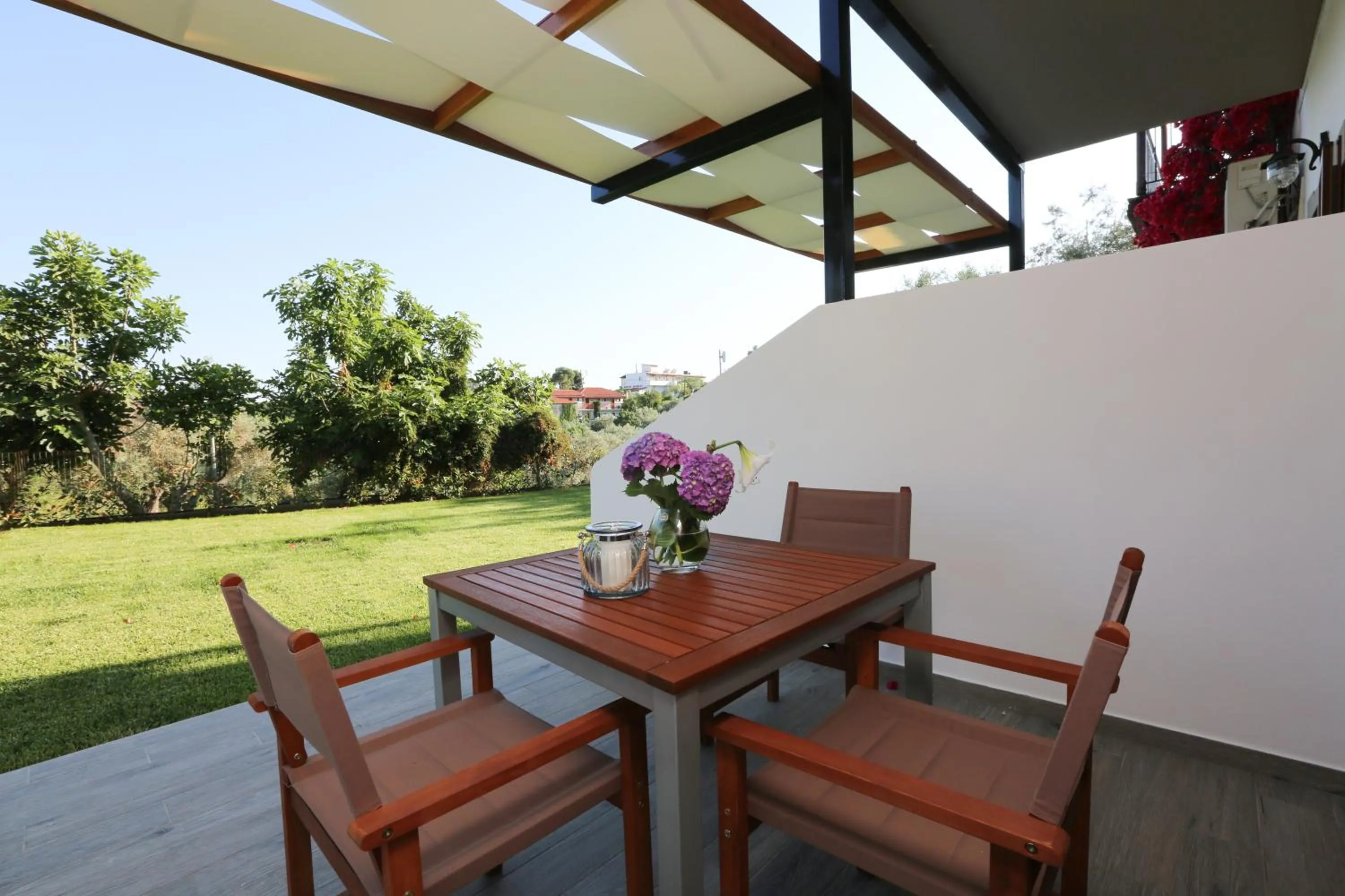 Garden view in Skiathos Argento